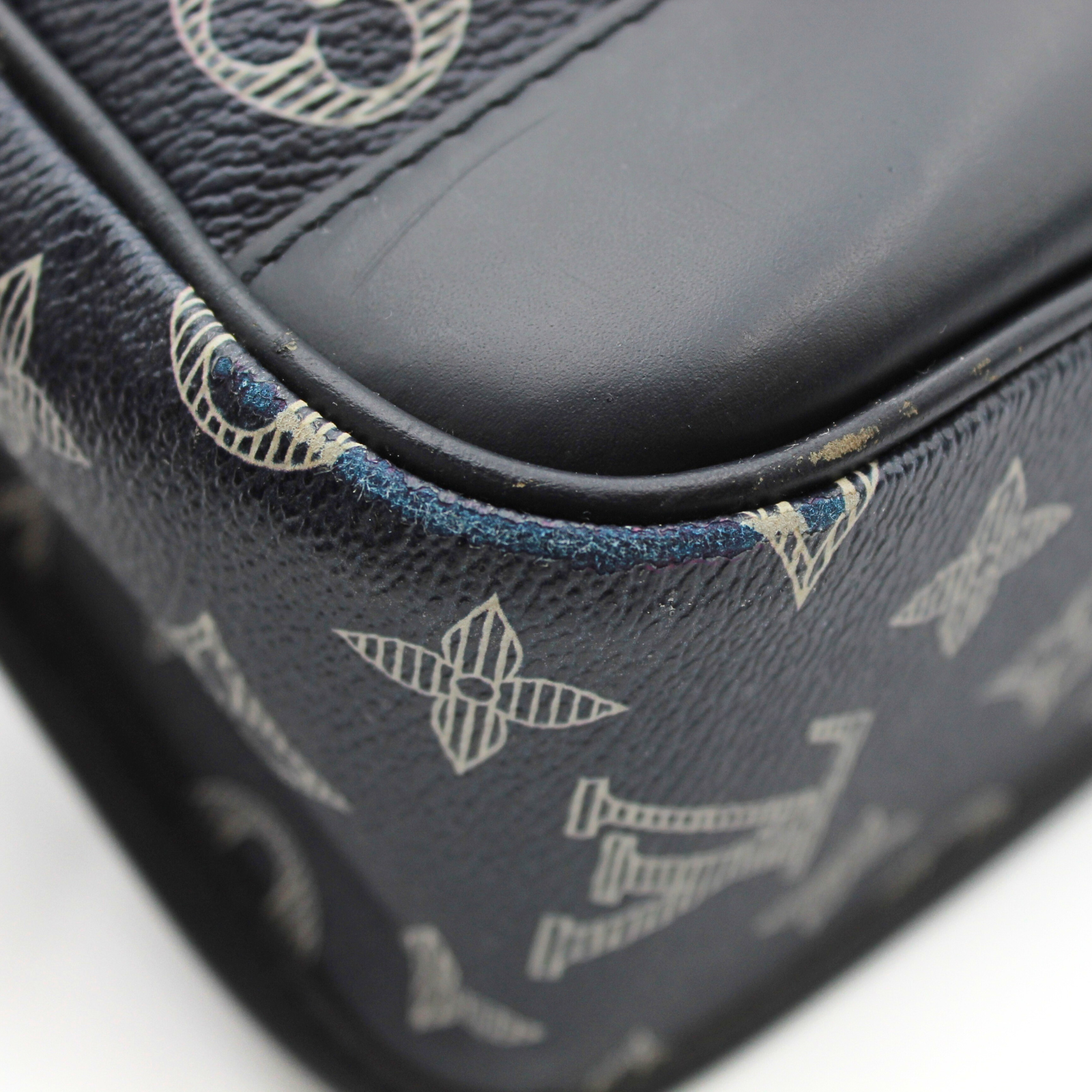 Messenger Monogram Savannah Crossbody Bag
