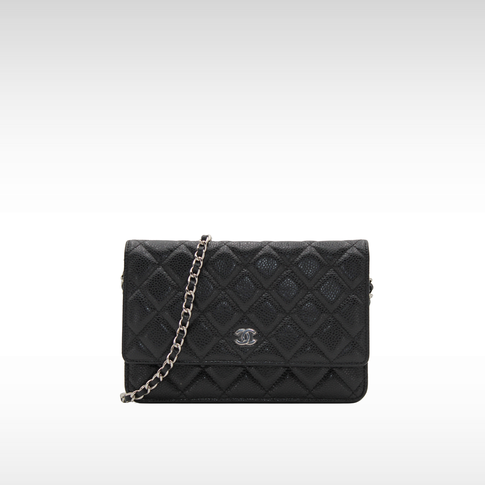Classic Caviar Black Wallet on Chain