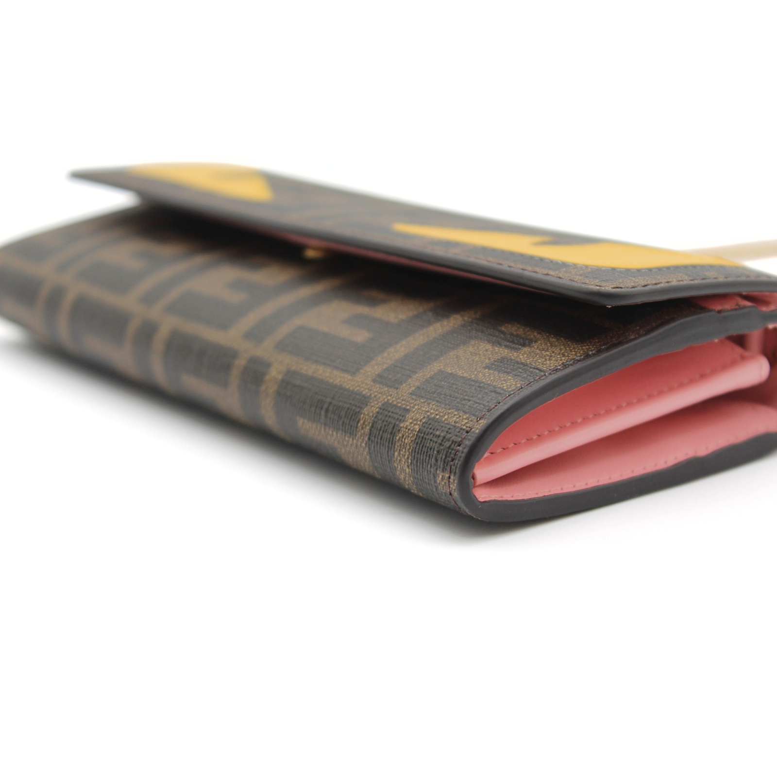 Continental Coated Canvas Khaki Wallet On Chain