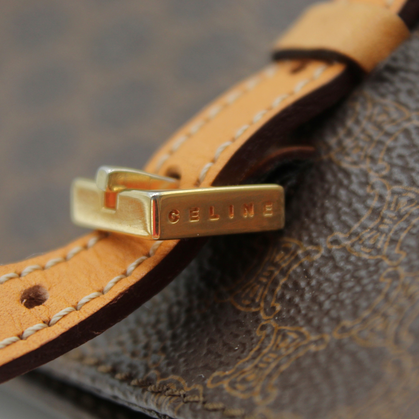 CELINE 2600040239101