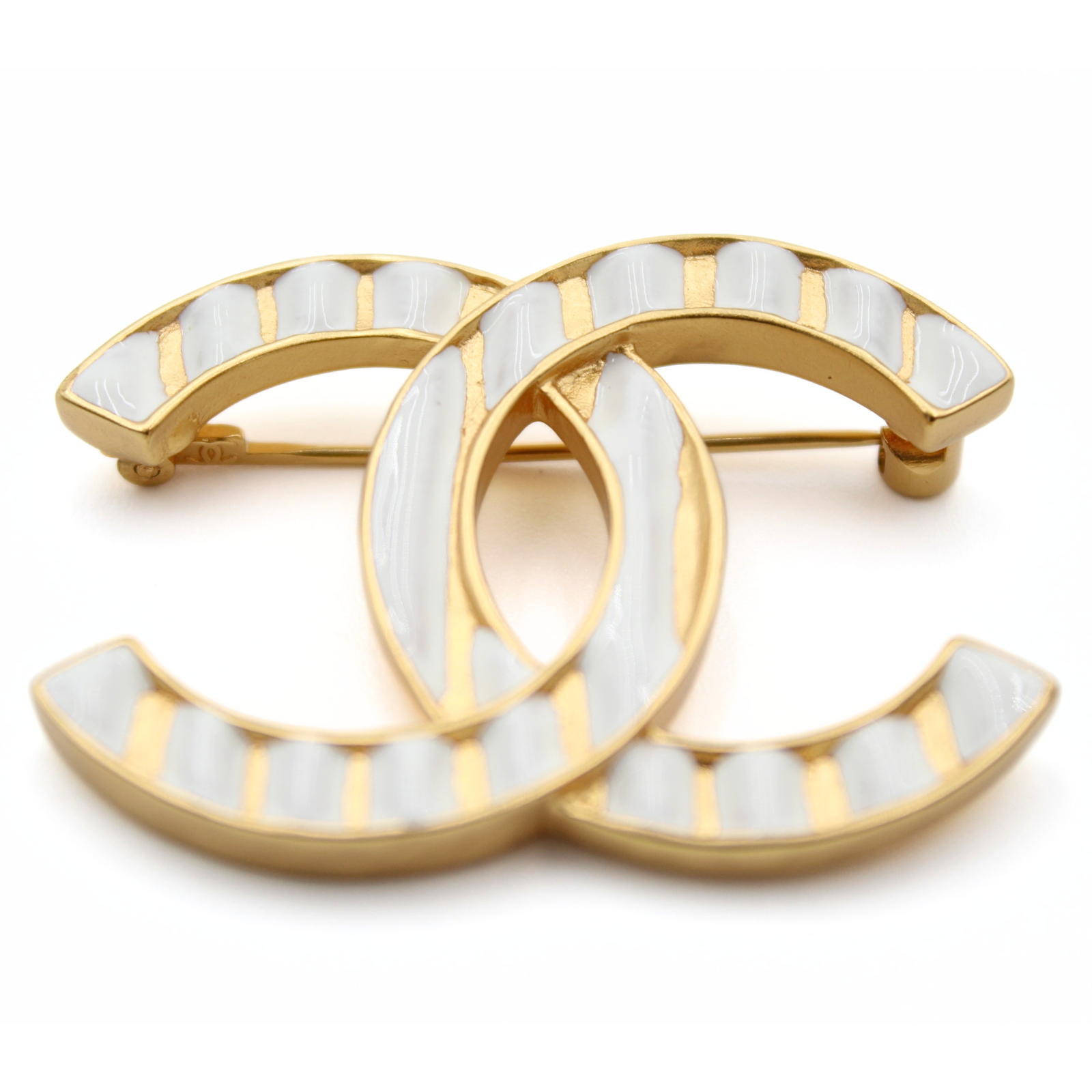 Metal White Brooch