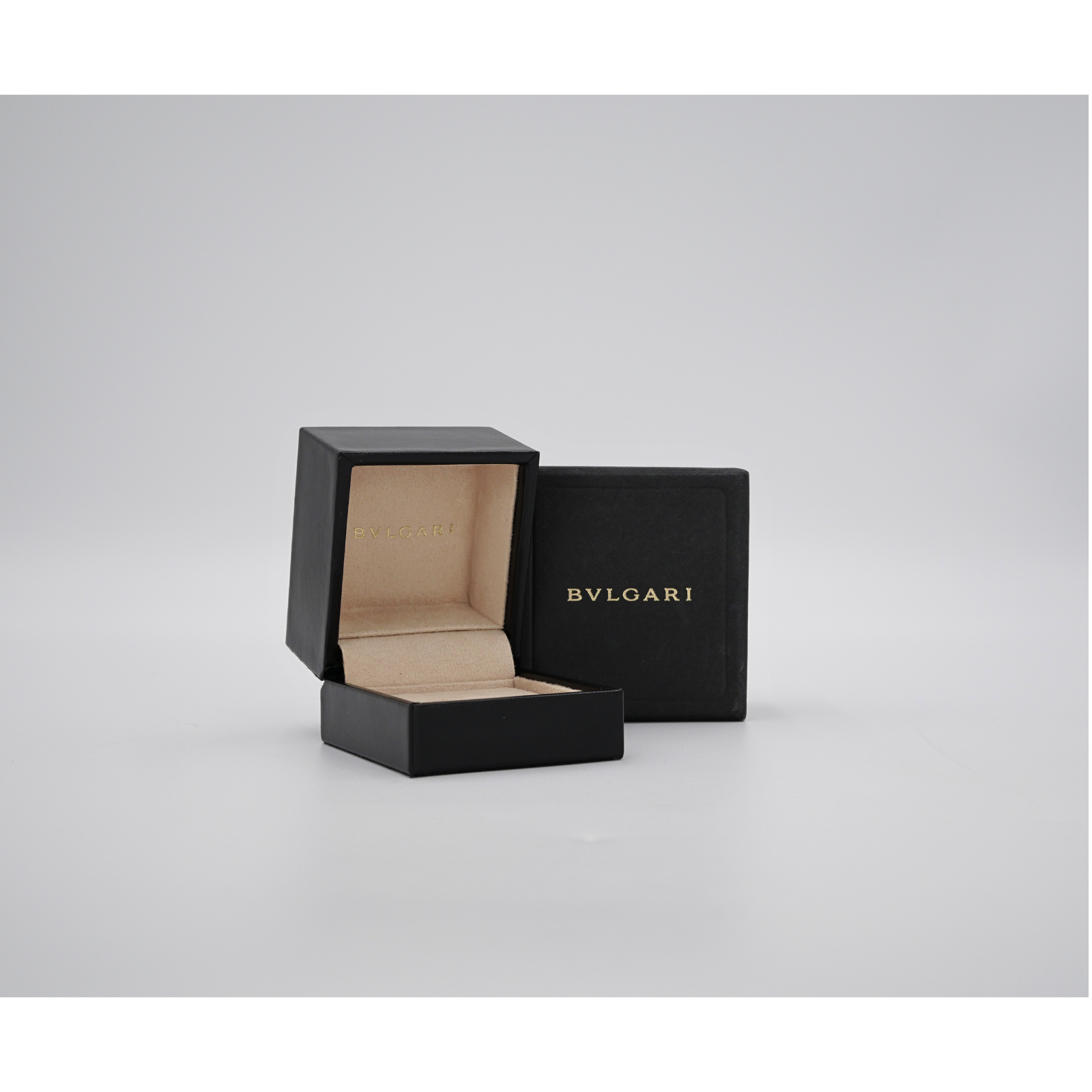 B.zero1 White Gold Ring 51/5.75