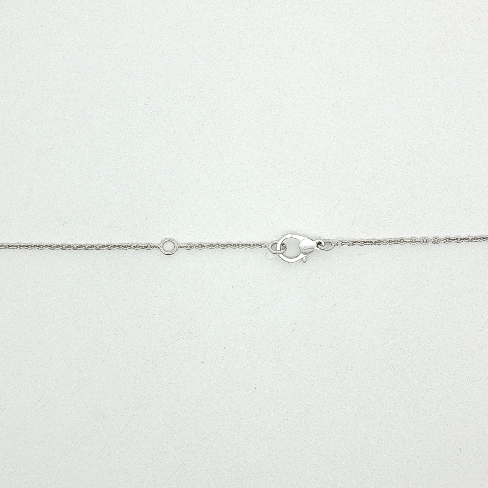 Finesse White Gold Necklace