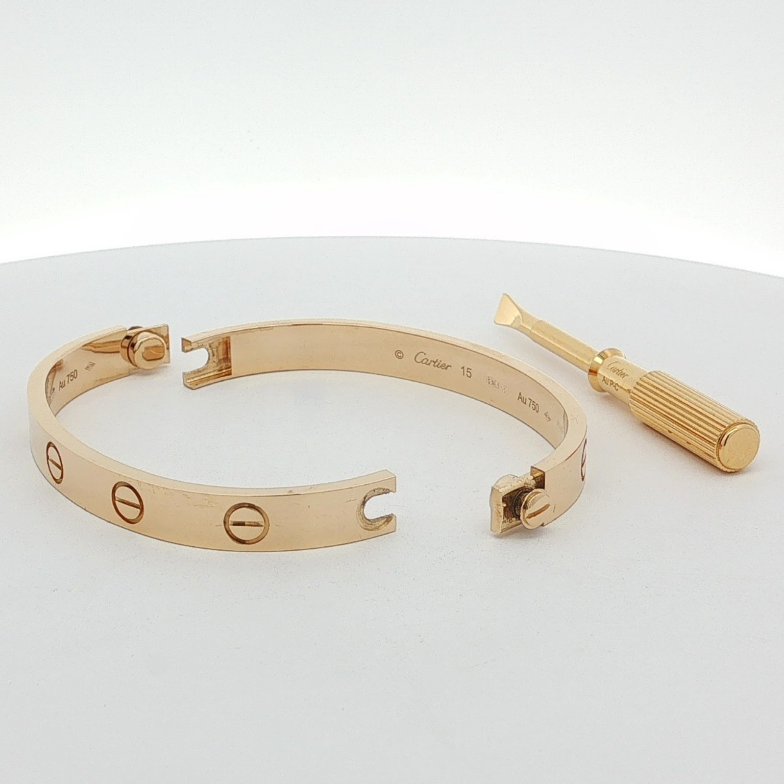 LOVE Bracelet Yellow Gold 15
