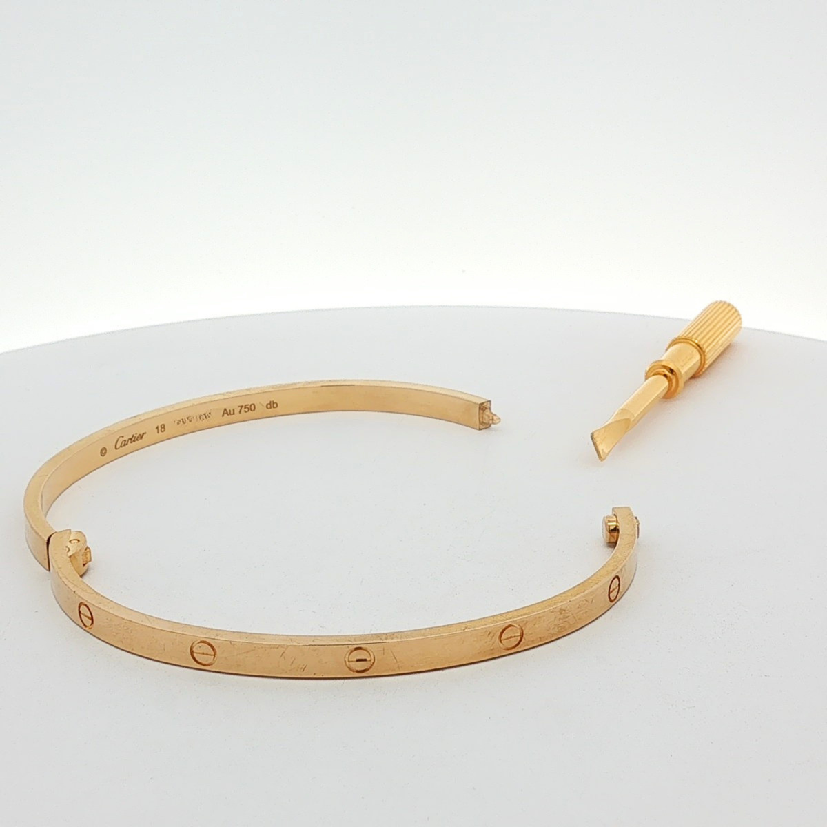 LOVE Small Bracelet Yellow Gold 18