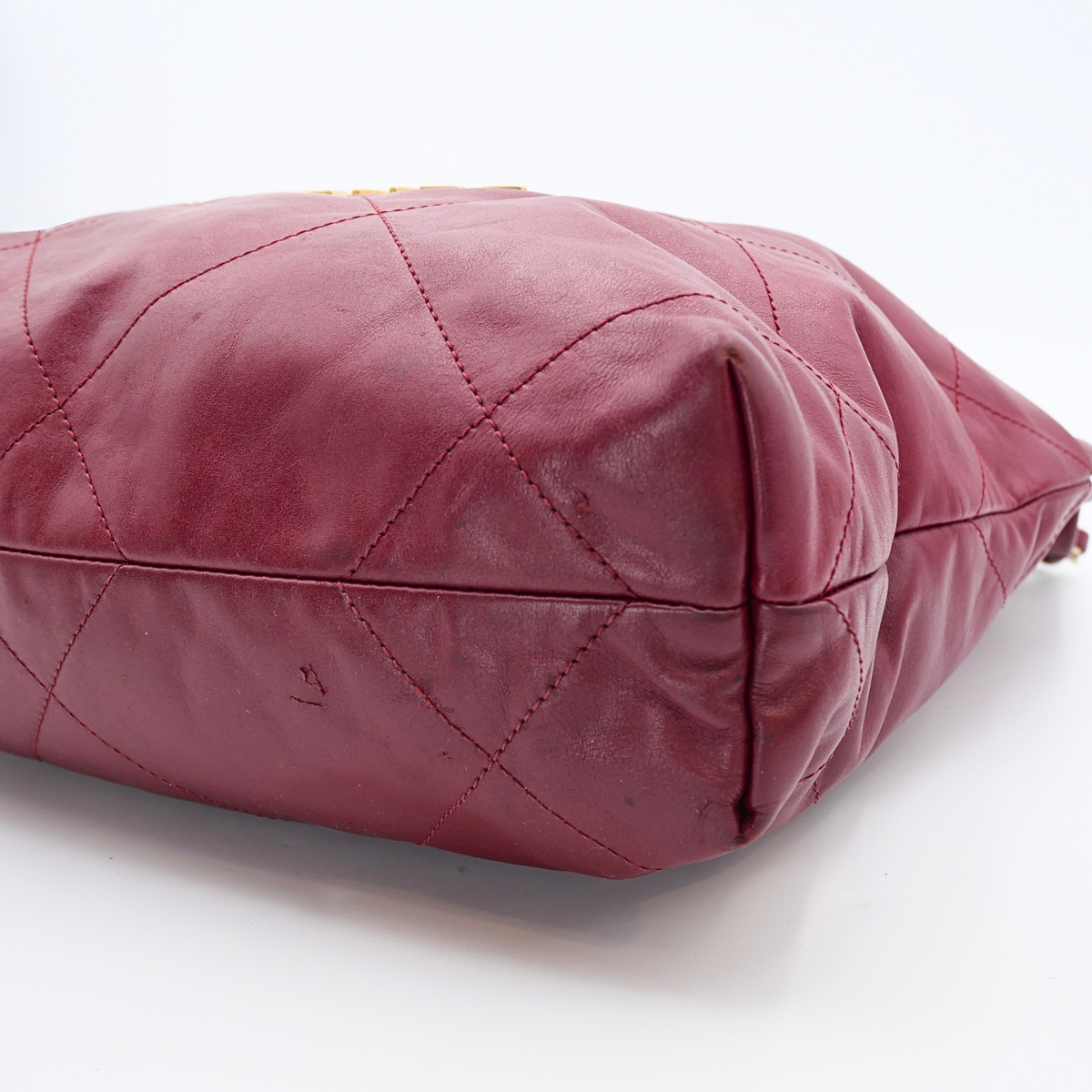 Chanel 22 Calf Burgundy Shoulder Bag