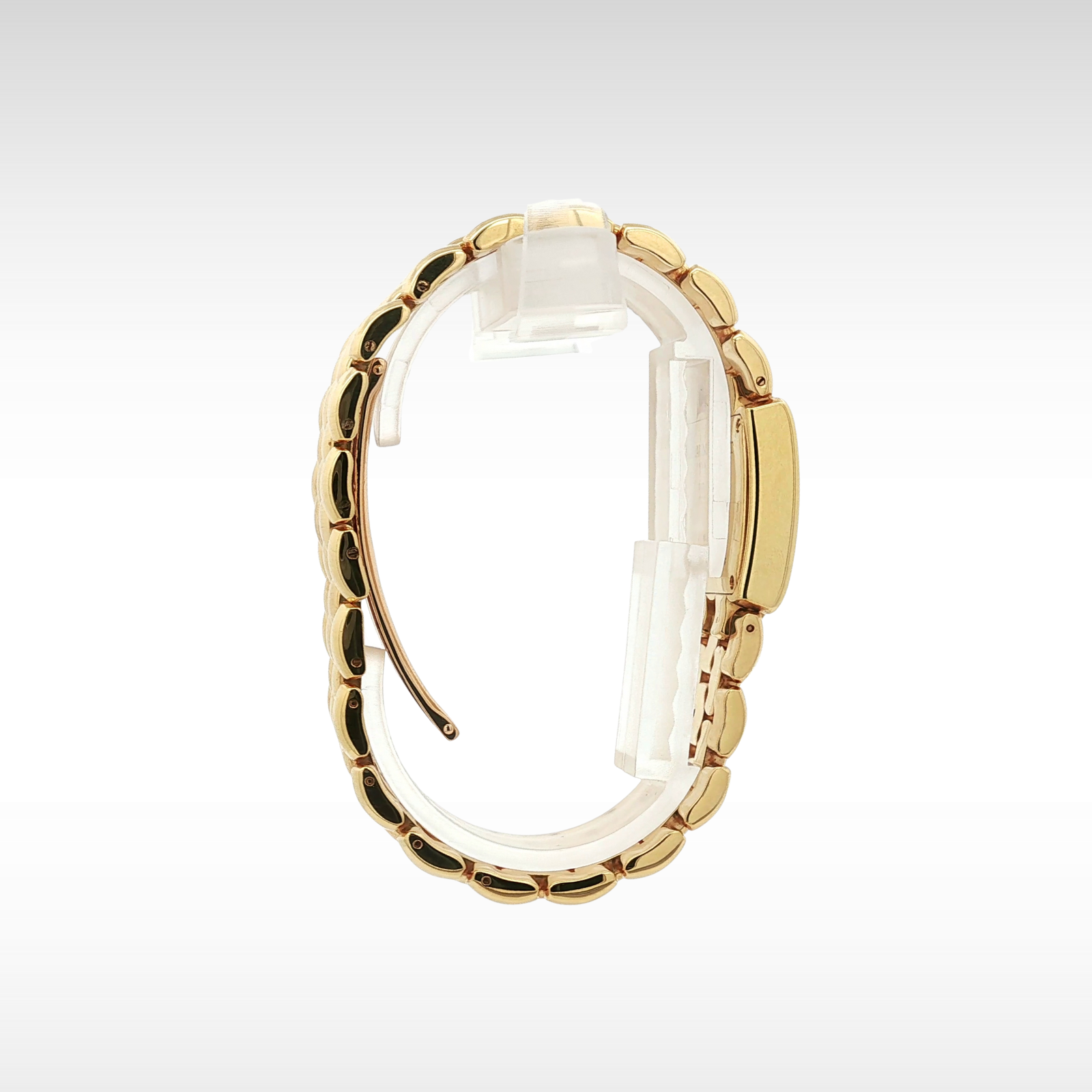Khesis 18K Yellow Gold