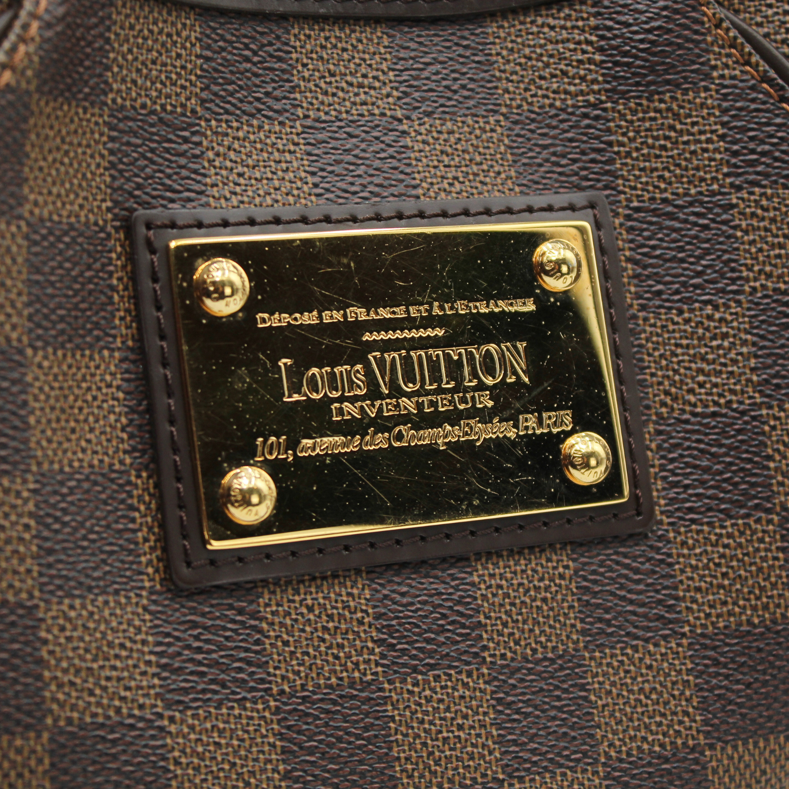 Thames GM Damier Shoulder Bag