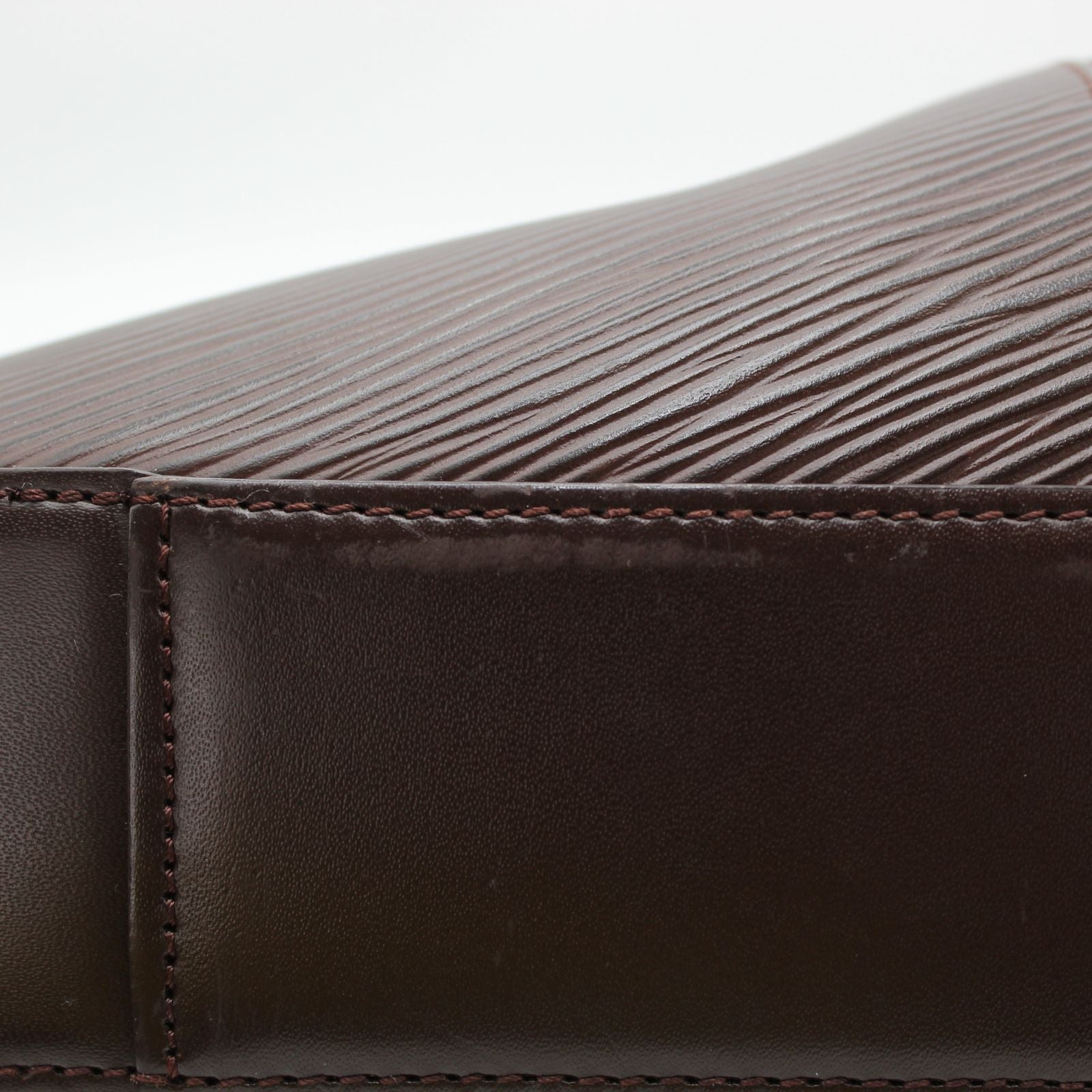 Reveri Epi Shoulder Bag