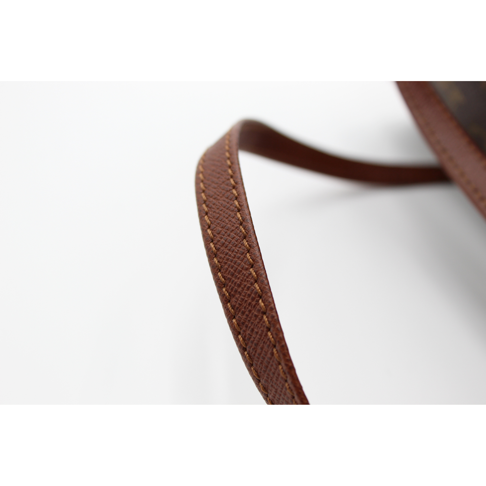 Papillon 26 Monogram Handbag