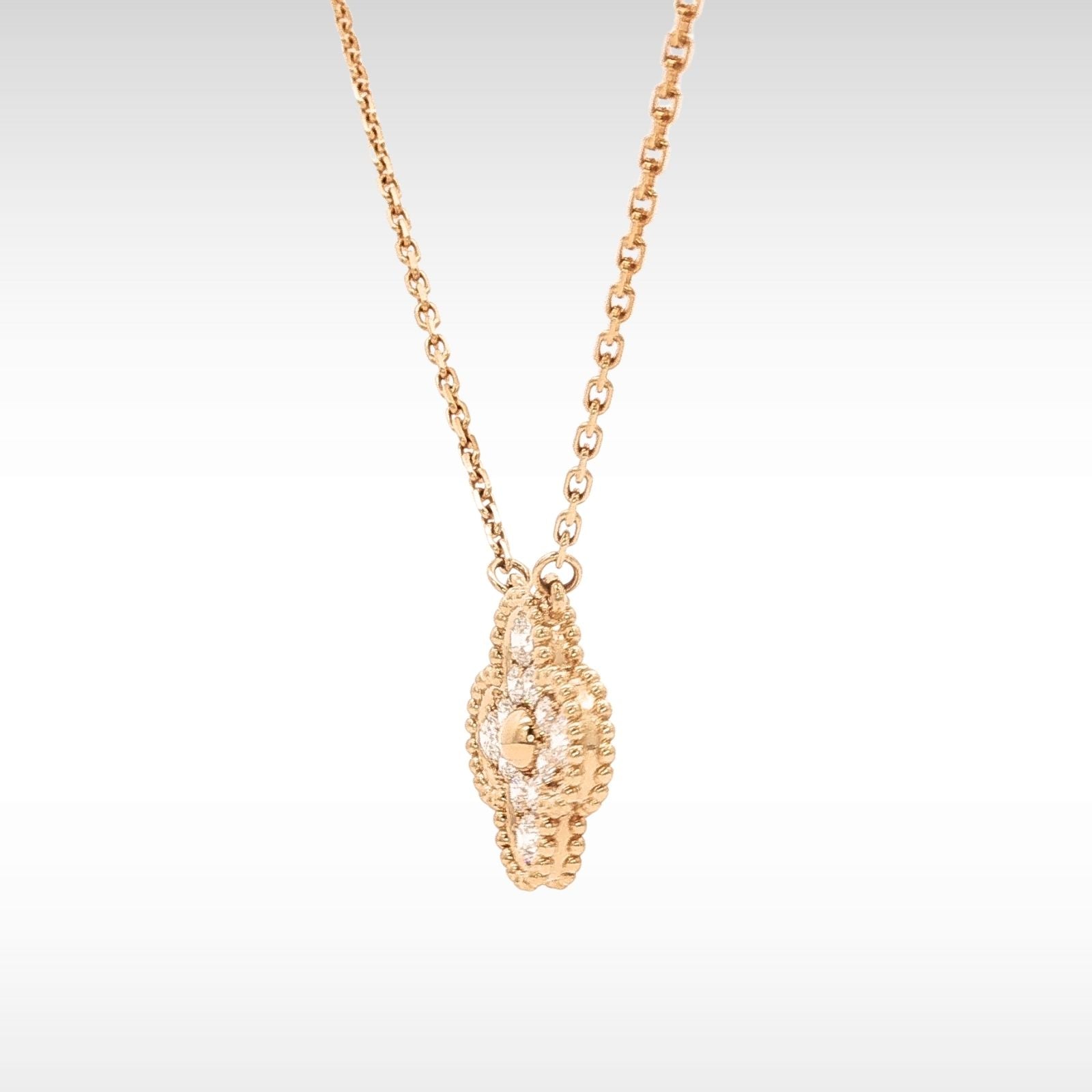 Vintage Alhambra pendant Necklace