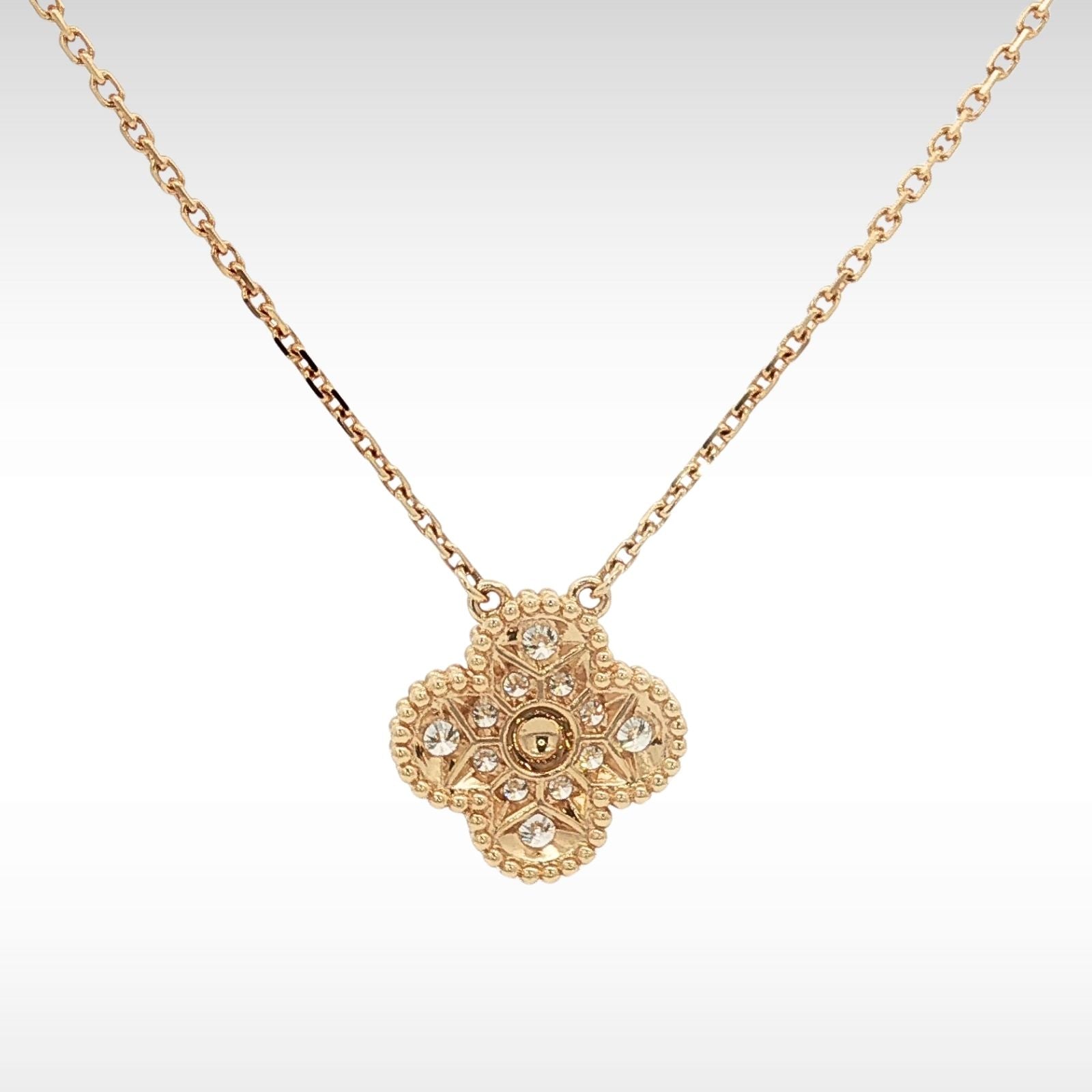 Vintage Alhambra pendant Necklace