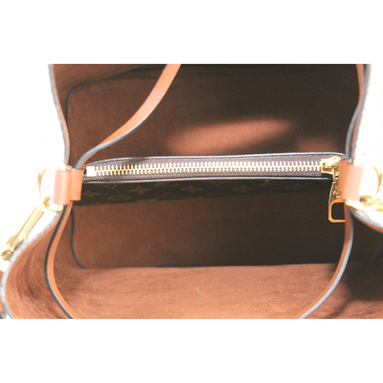 Neonoe MM Monogram Shoulder Bag