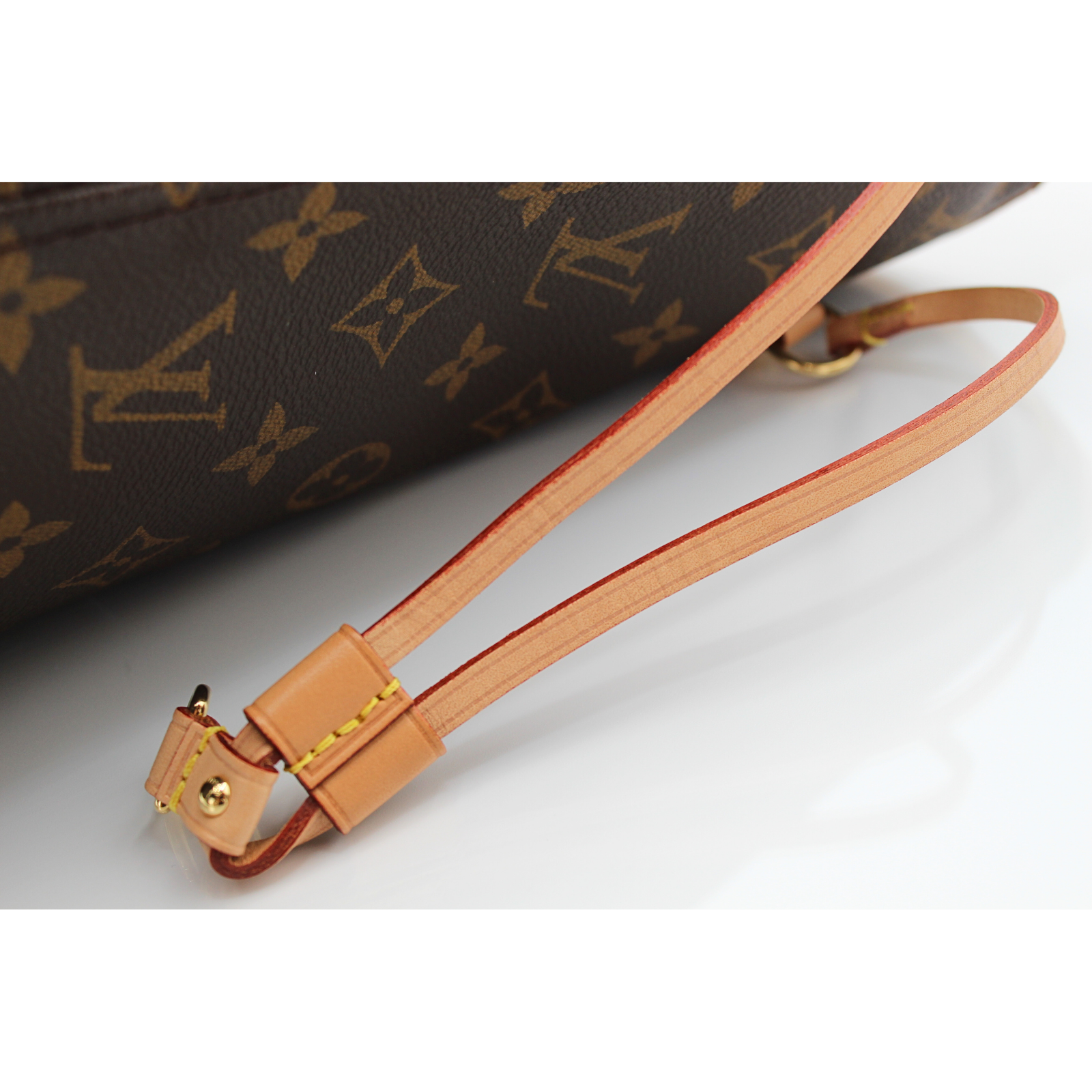 Neverfull MM Monogram Tote Bag