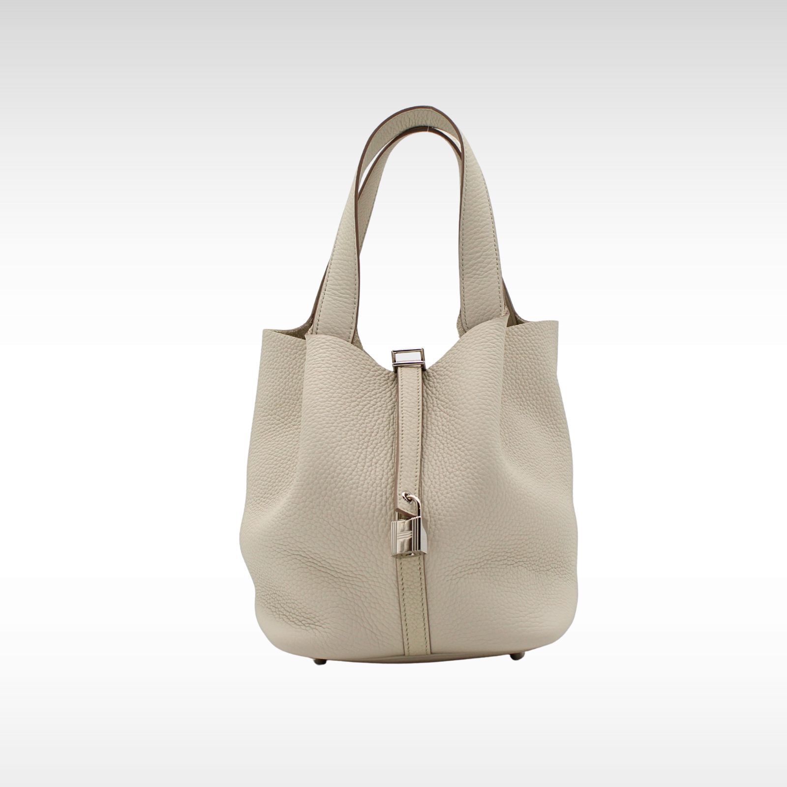 Picotin Lock 22 Taurillon Clemence Beton Hand Bag