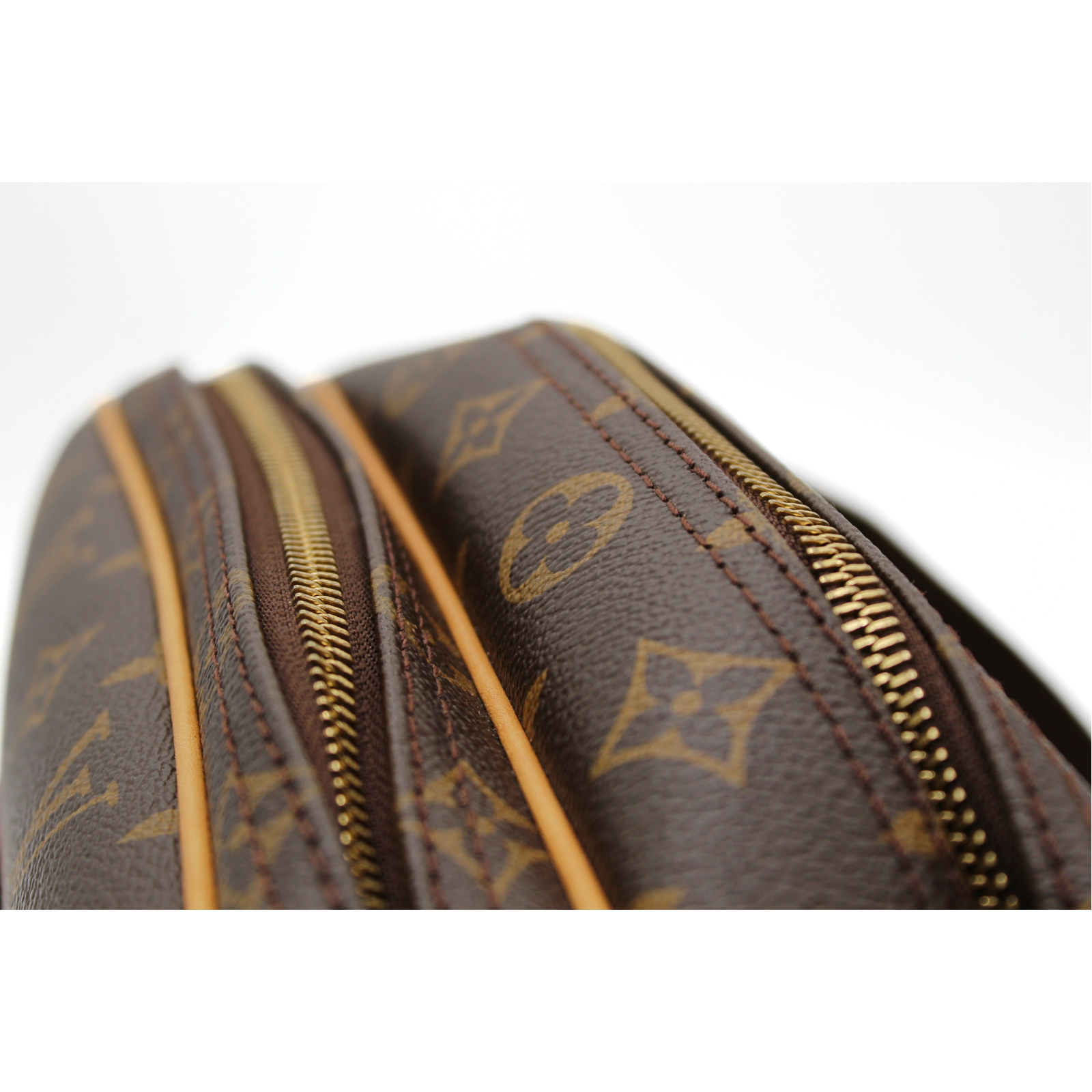 Reporter 28 Monogram Coated Canvas Marron Cross Body Bag