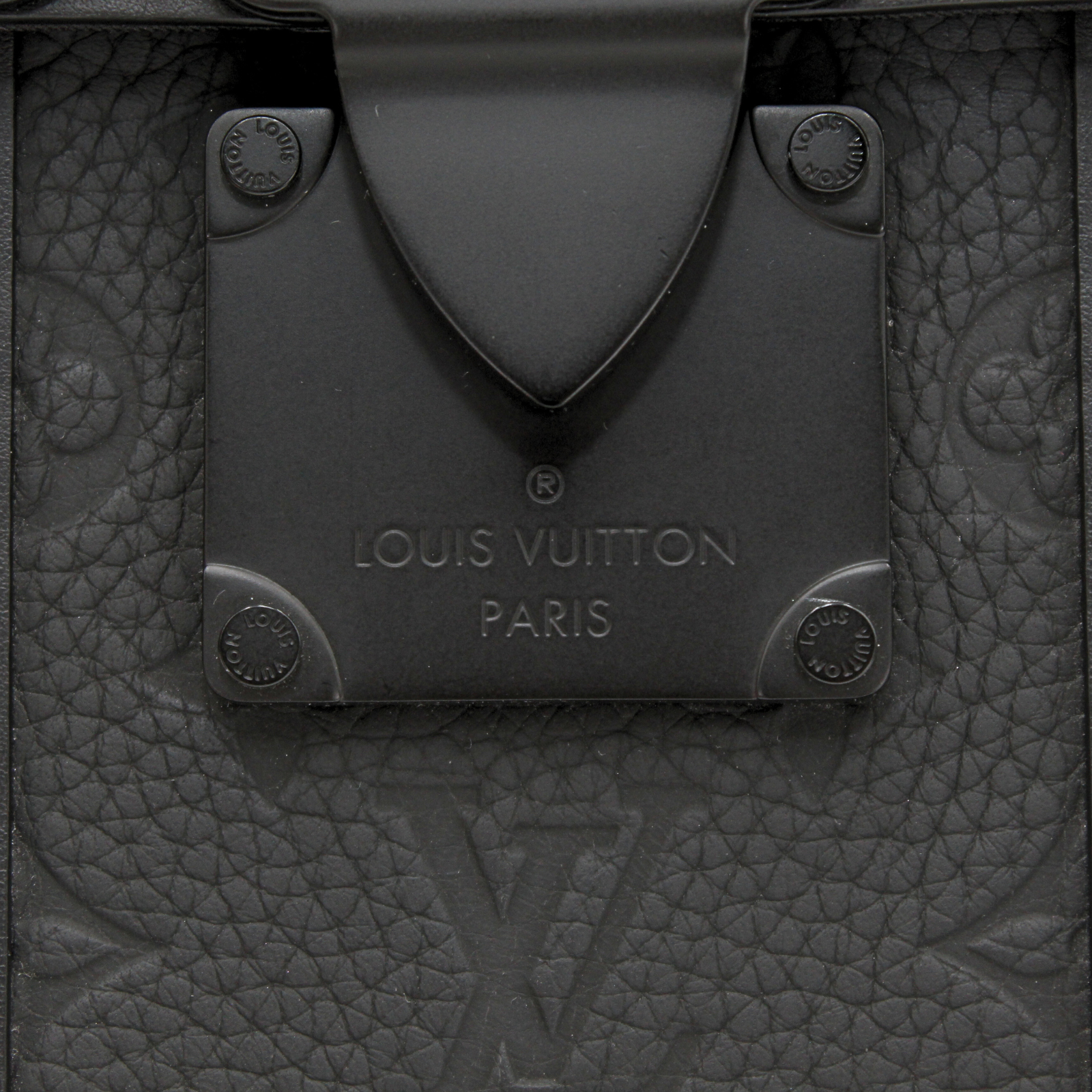 Vertical Trunk Wearable Taurillon Monogram Crossbody Bag