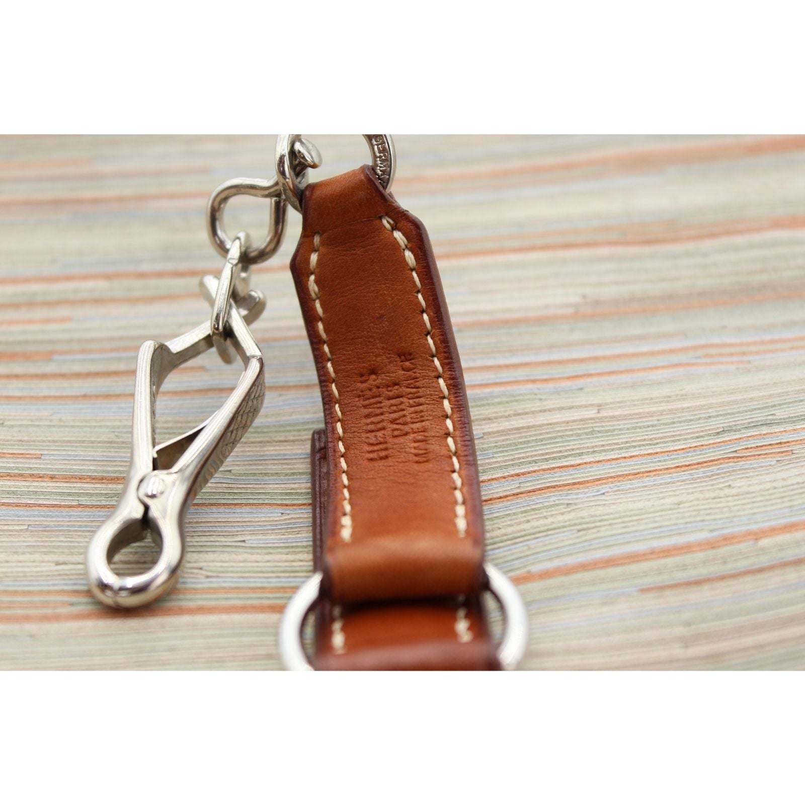 Trim 35 Vibrato Noisette Shoulder Bag