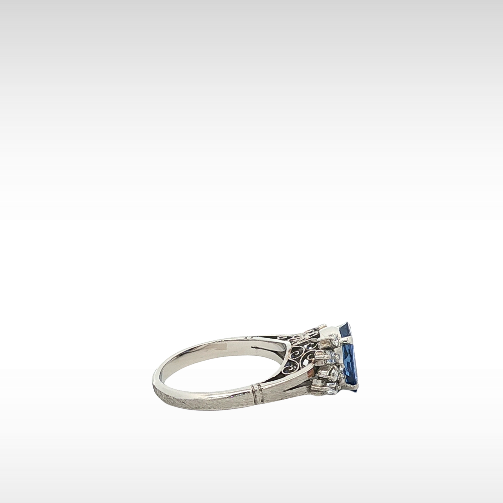Sapphire Diamond  Ring Platinum 5.75