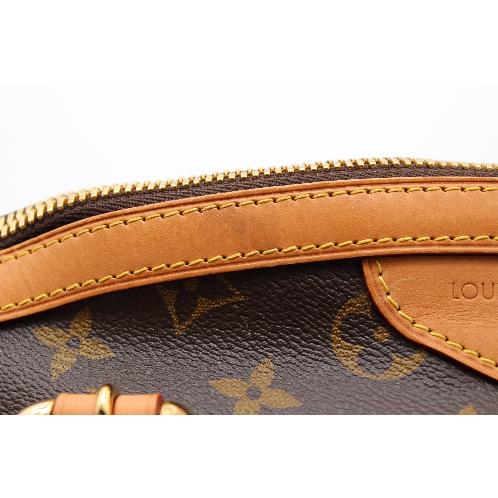 Tivoli GM Monogram Shoulder Bag