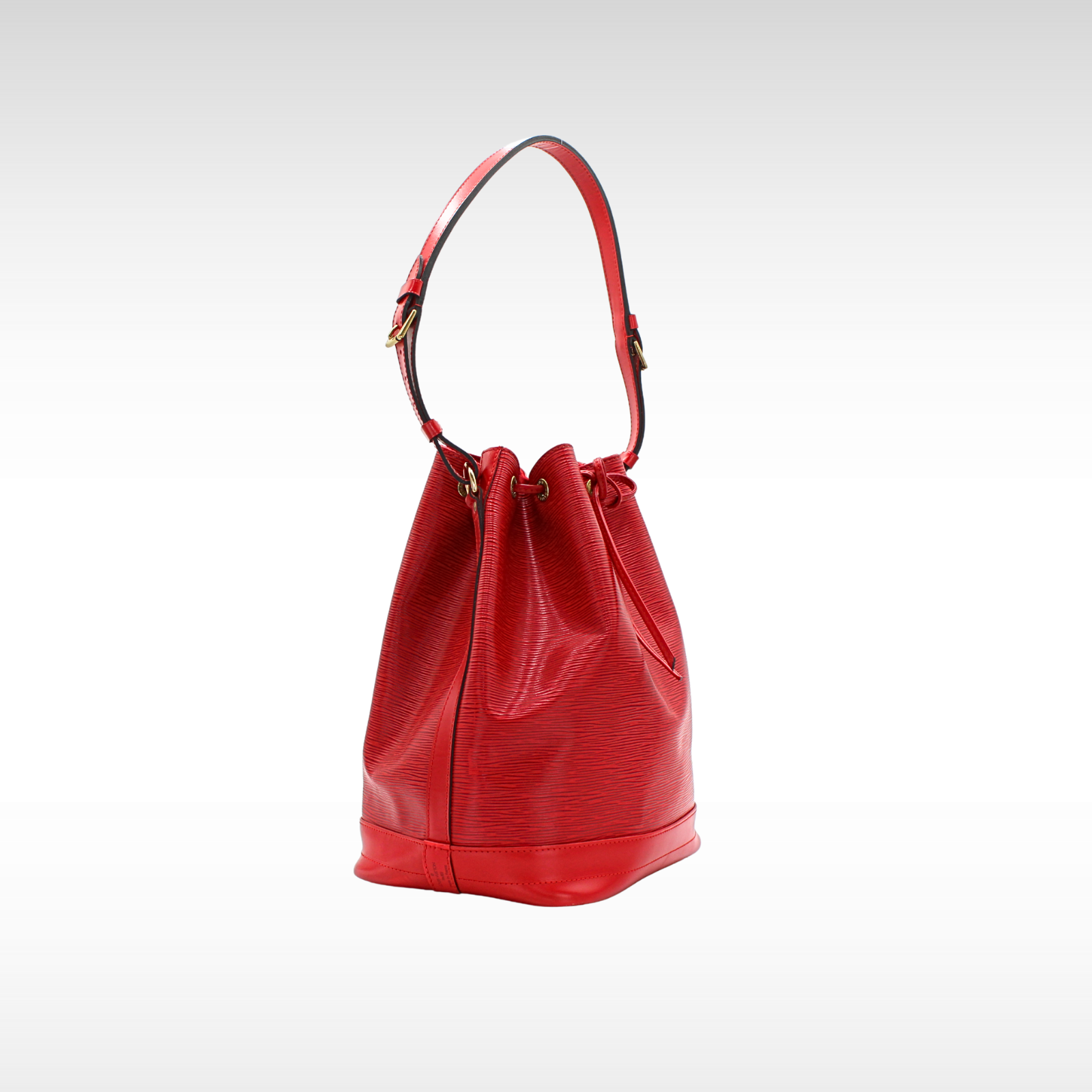 Noe Epi Shoulder Bag