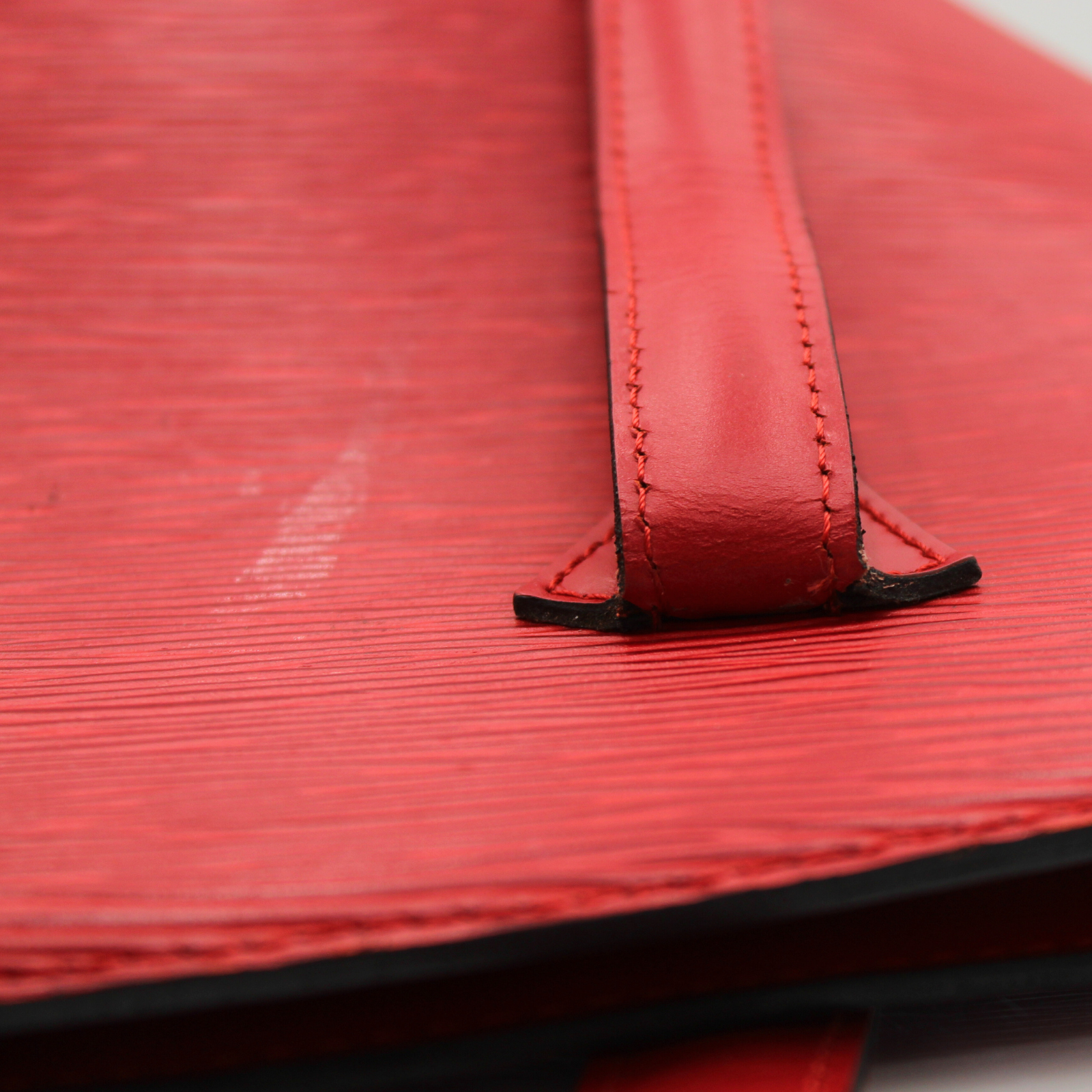 Saint Jacques Shopping Calf Red Shoulder Bag