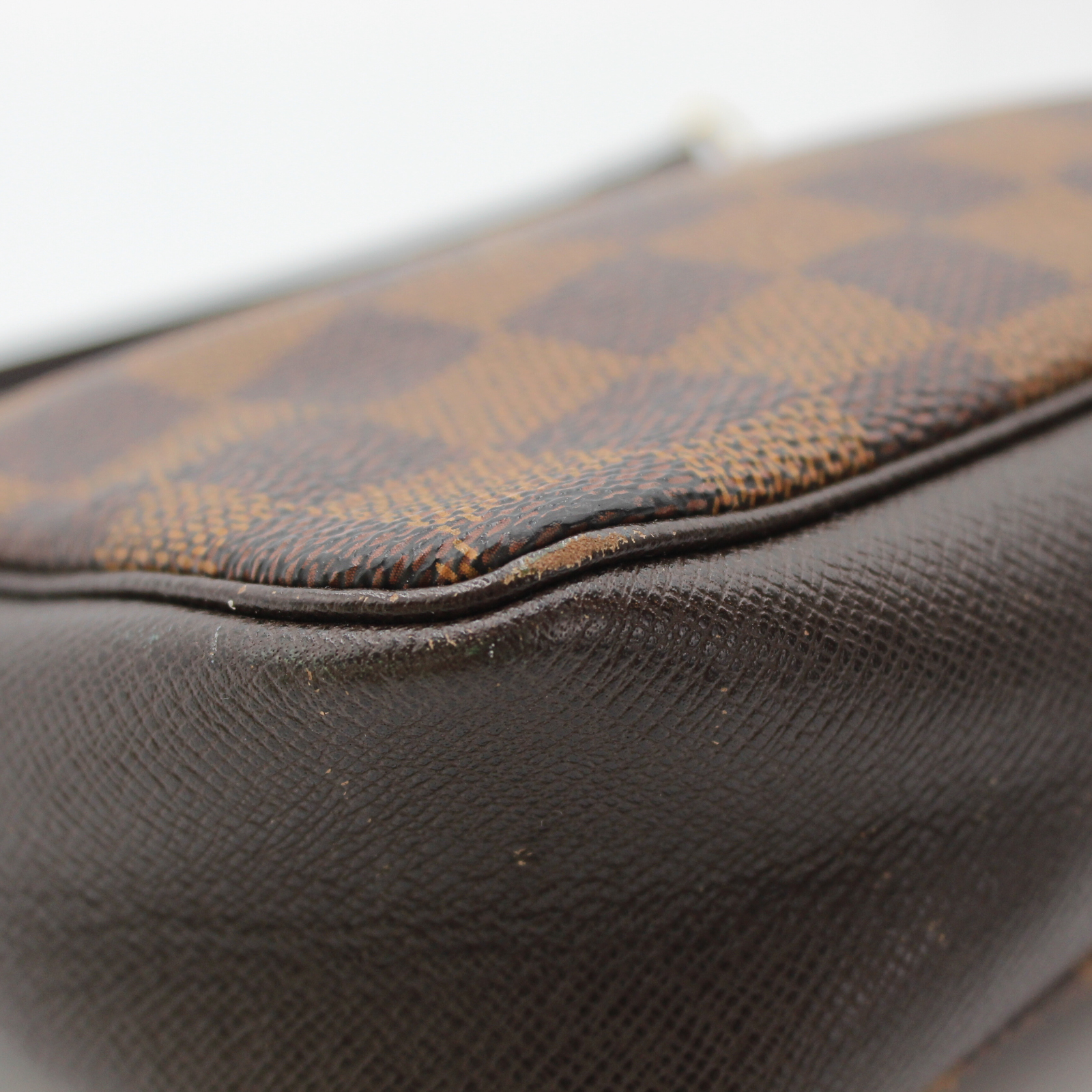 Trousse Makeup Damier Coated Canvas Ebene Pouch
