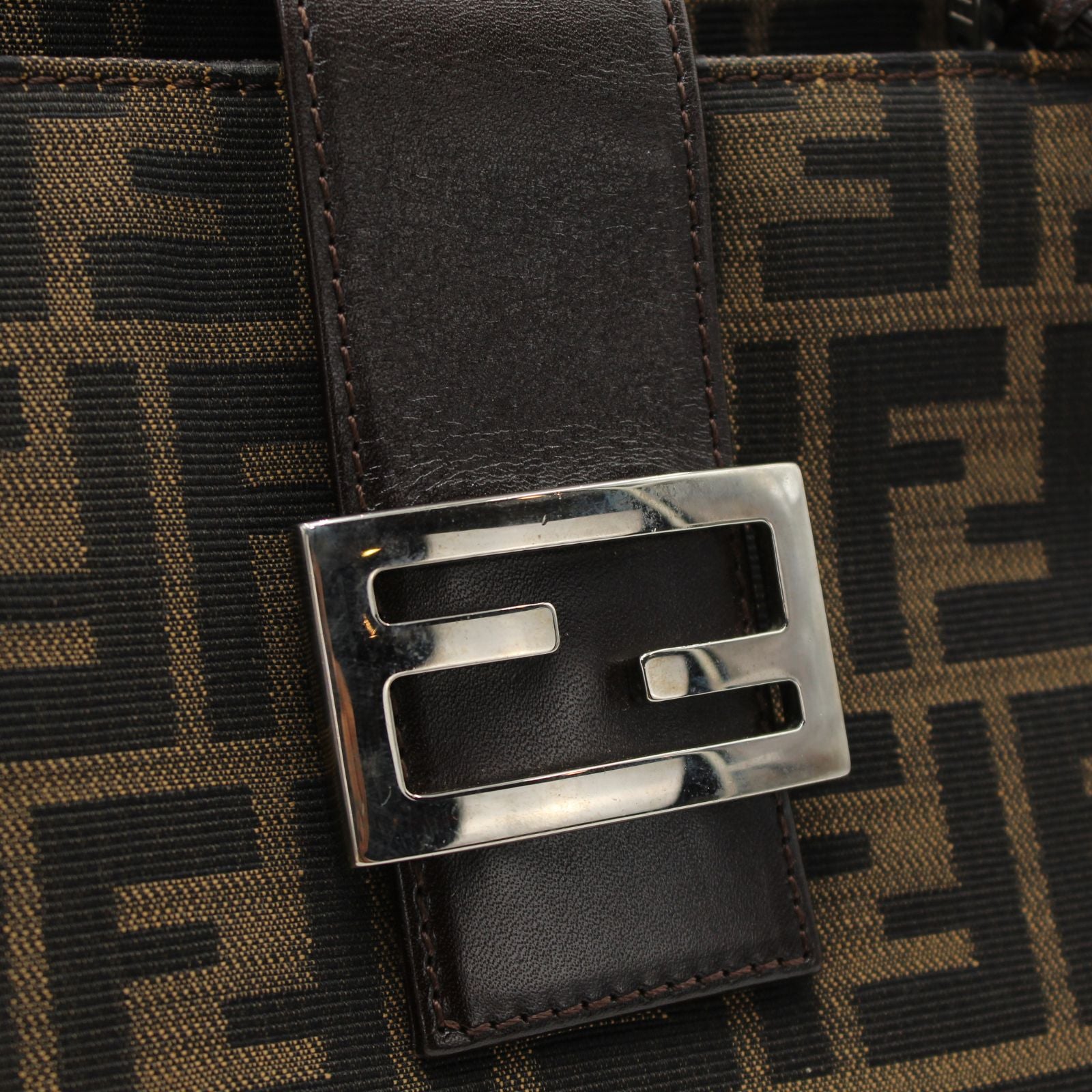Zucca Canvas Shoulder Bag
