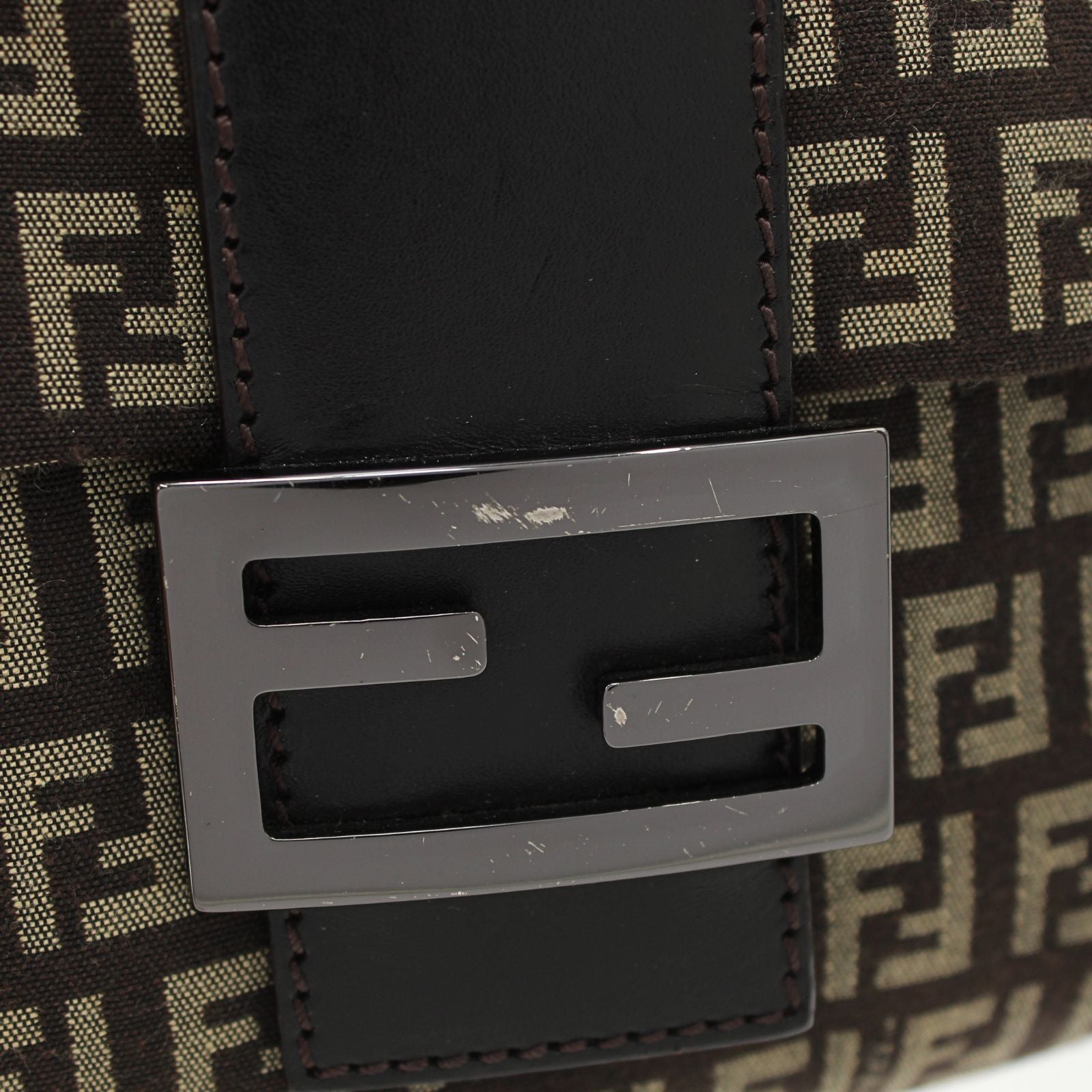 Zucchino Canvas Crossbody Bag