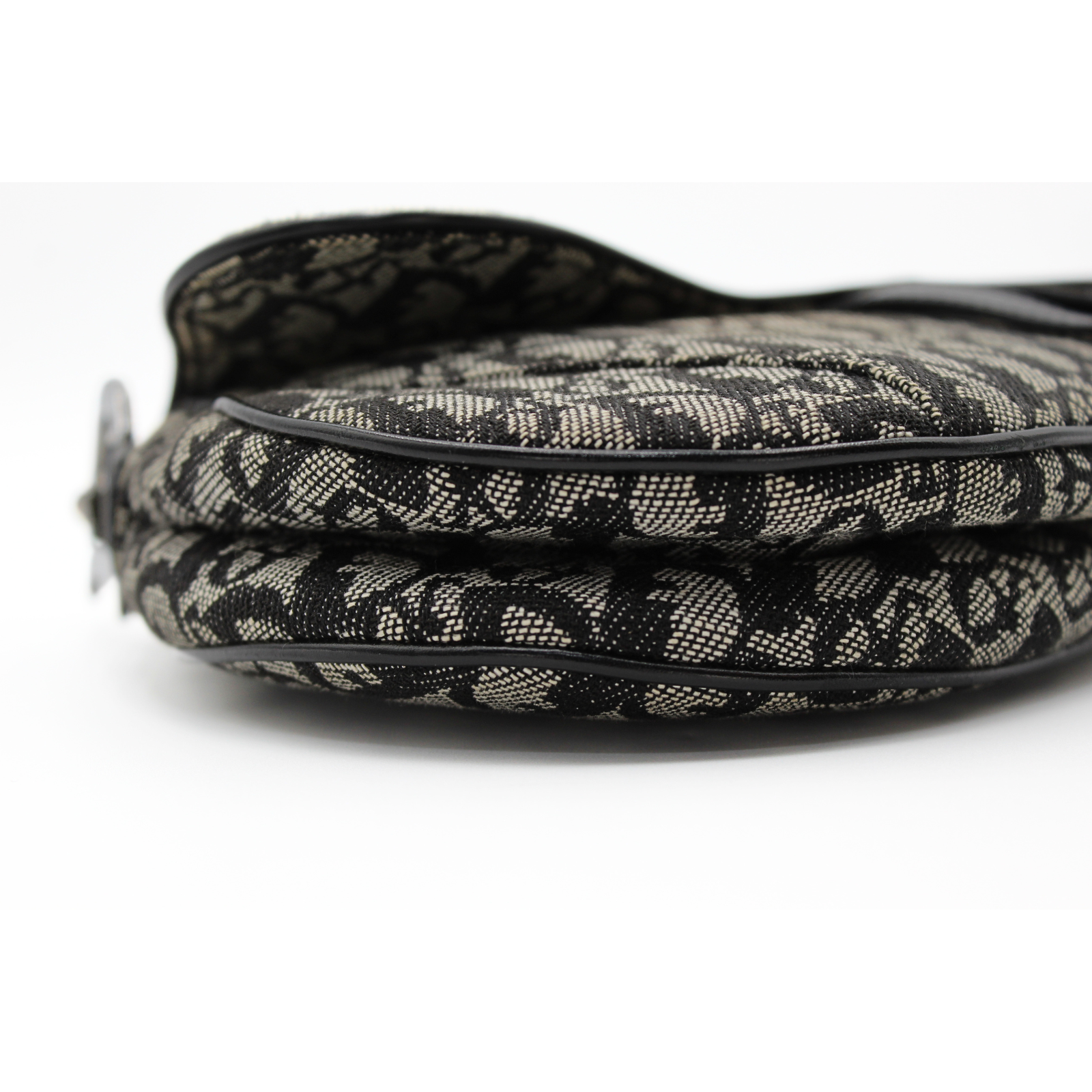 Saddle Oblique Canvas Black Shoulder Bag