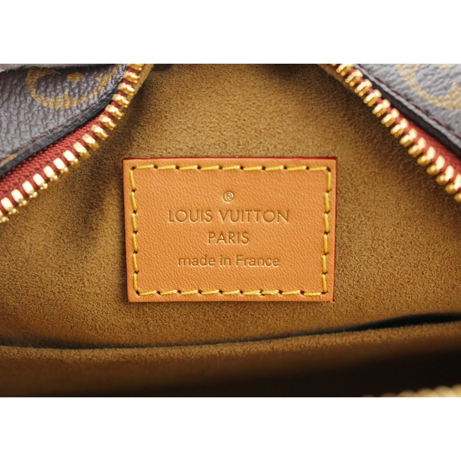 Boite Chapeau PM Monogram Shoulder Bag