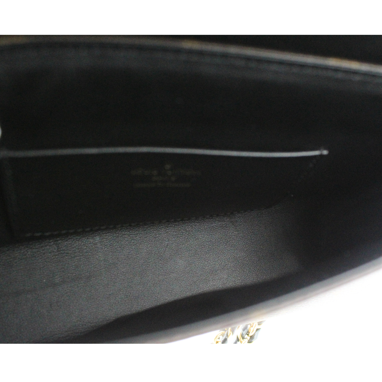 Pochette LV Thelma Monogram Shoulder Bag