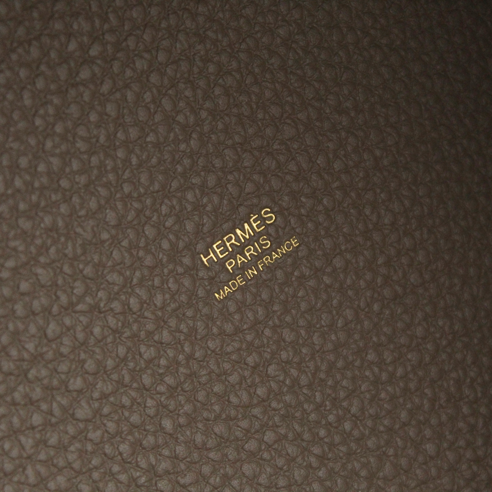 Picotin Lock 22 Taurillon Clemence Etoupe Handbag