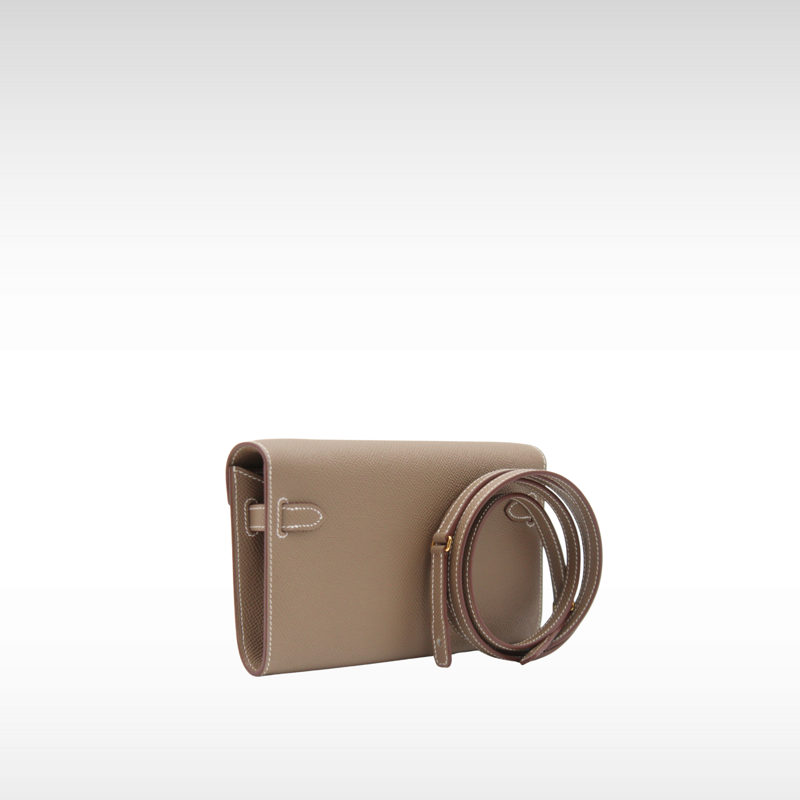 Kelly To Go Epsom Etoupe Wallet on Chain