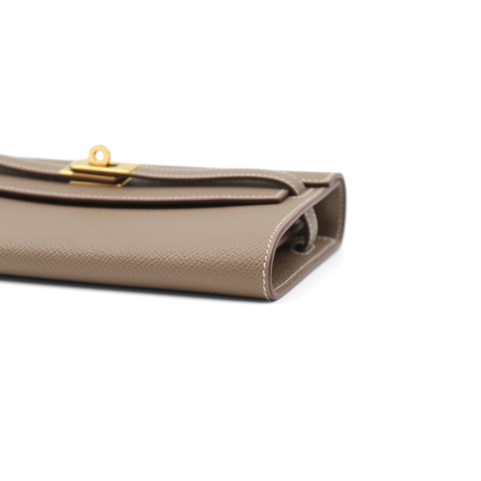 Kelly To Go Epsom Etoupe Wallet on Chain