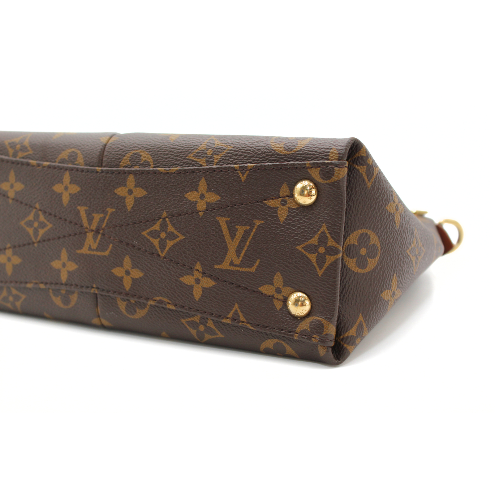 V Tote BB Monogram Handbag