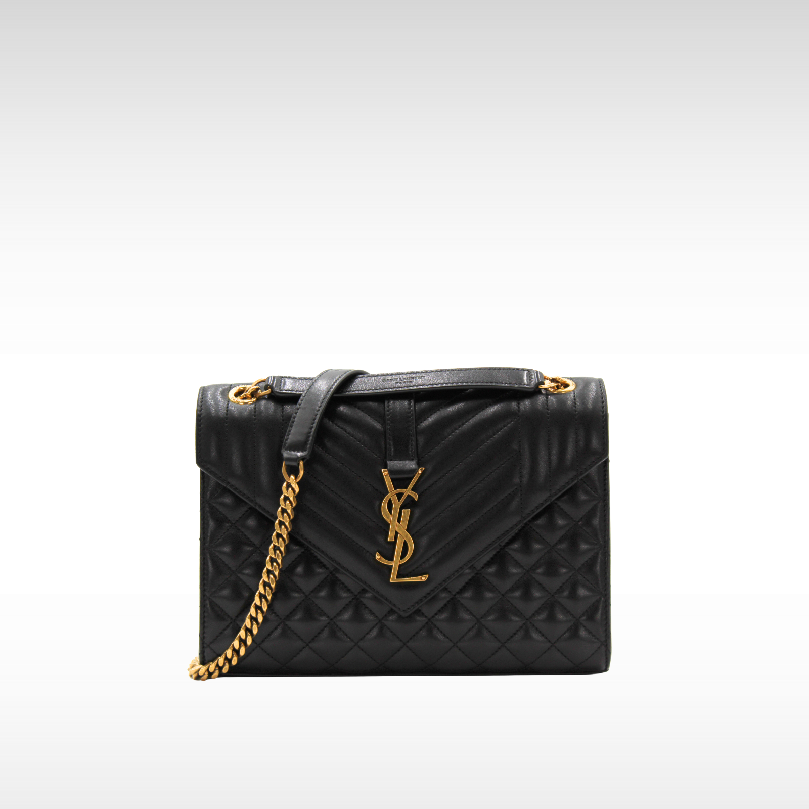 Envelope Medium Lamb Black Shoulder Bag