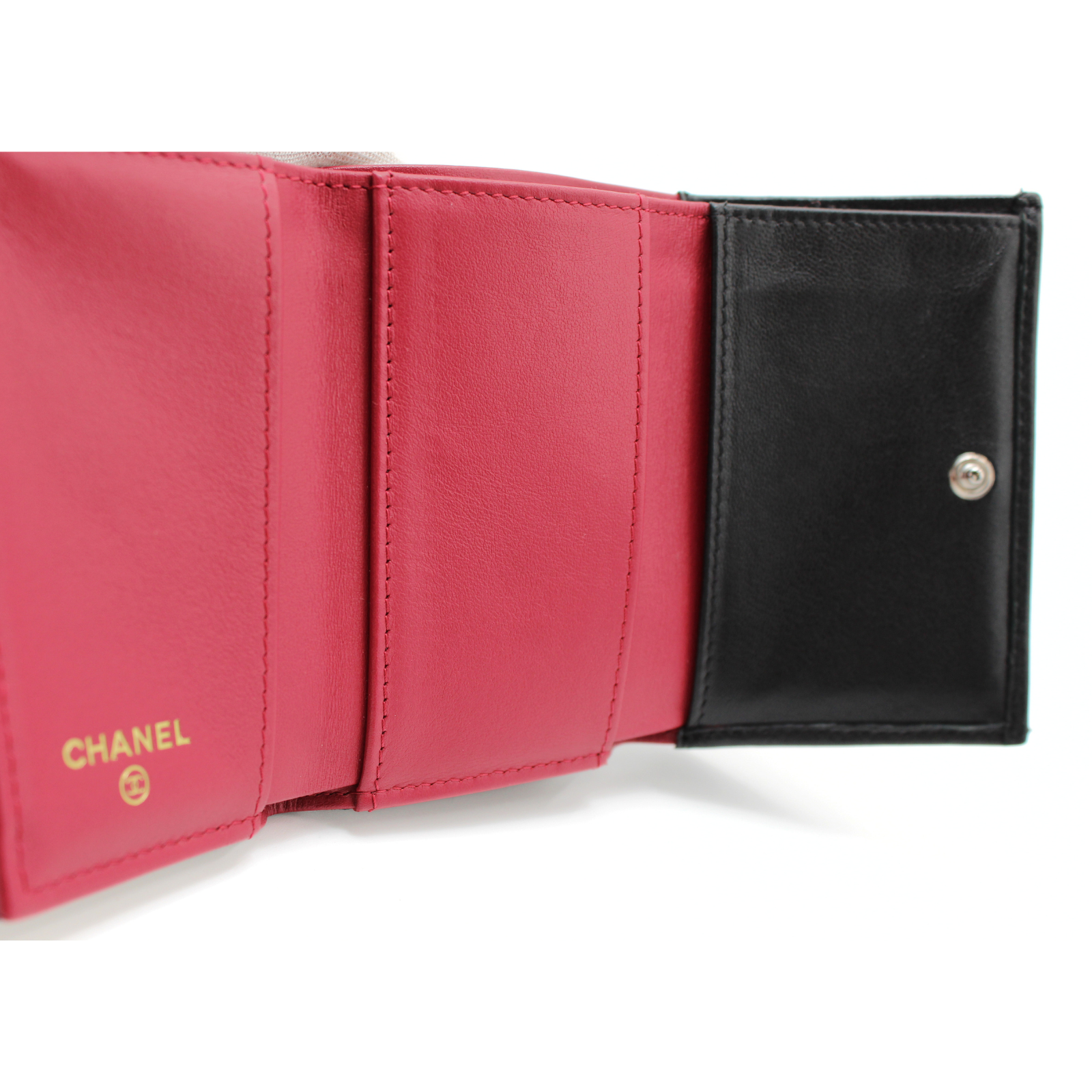 Chanel 19 Lamb Black Wallet