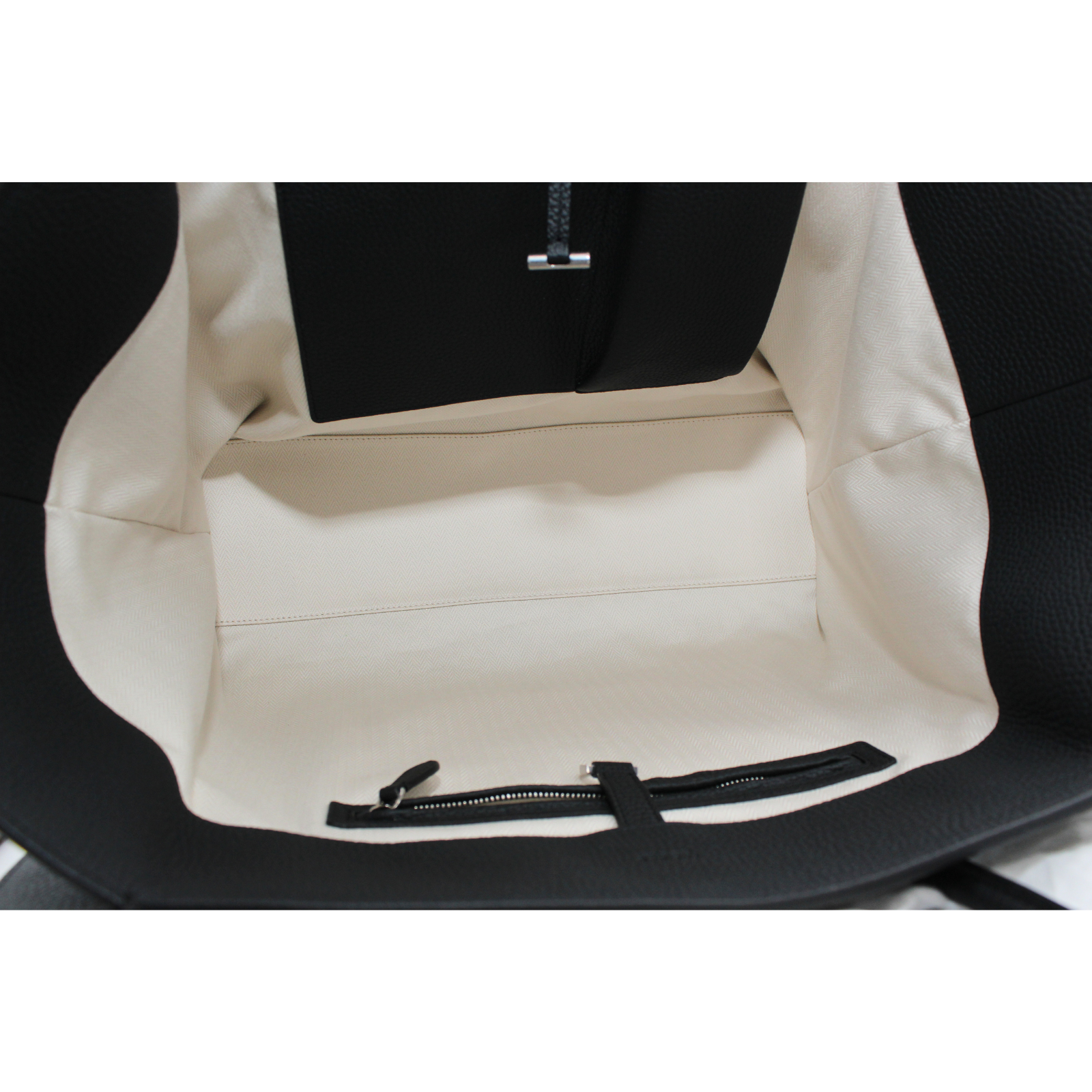 Marlo 17 Calf Black Tote Bag