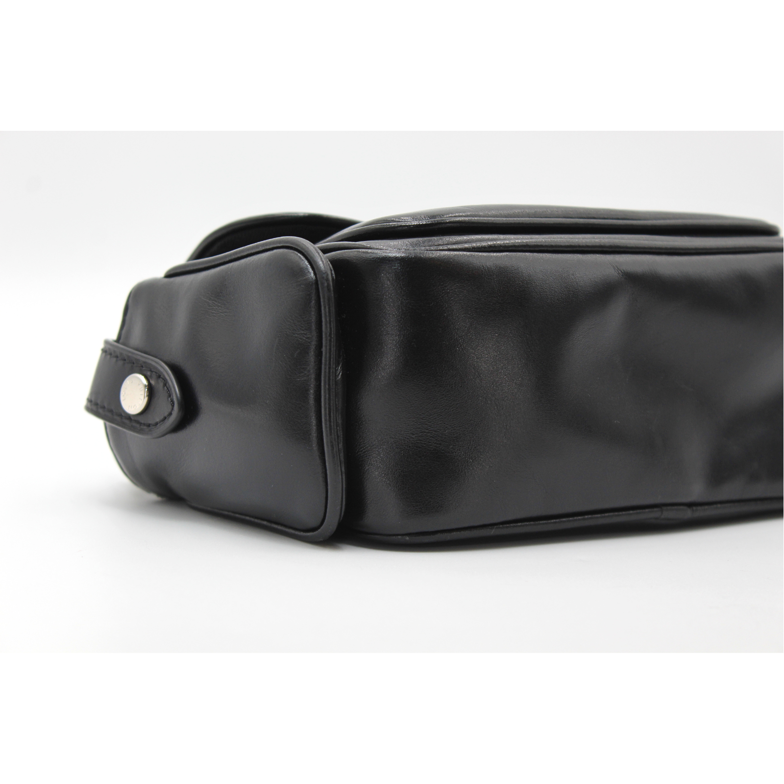 Cargo Wearable Wallet Calf Black Wallet on Chain