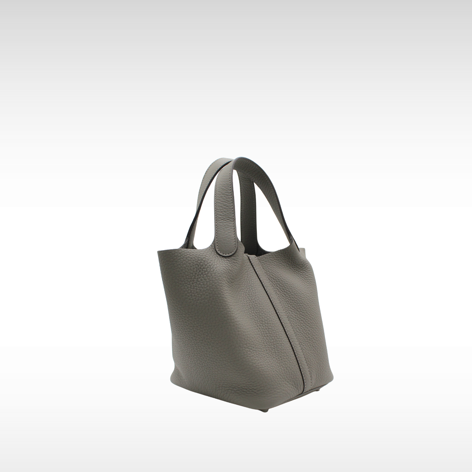 Picotin Lock 18 Taurillon Clemence Gris Meyer Handbag