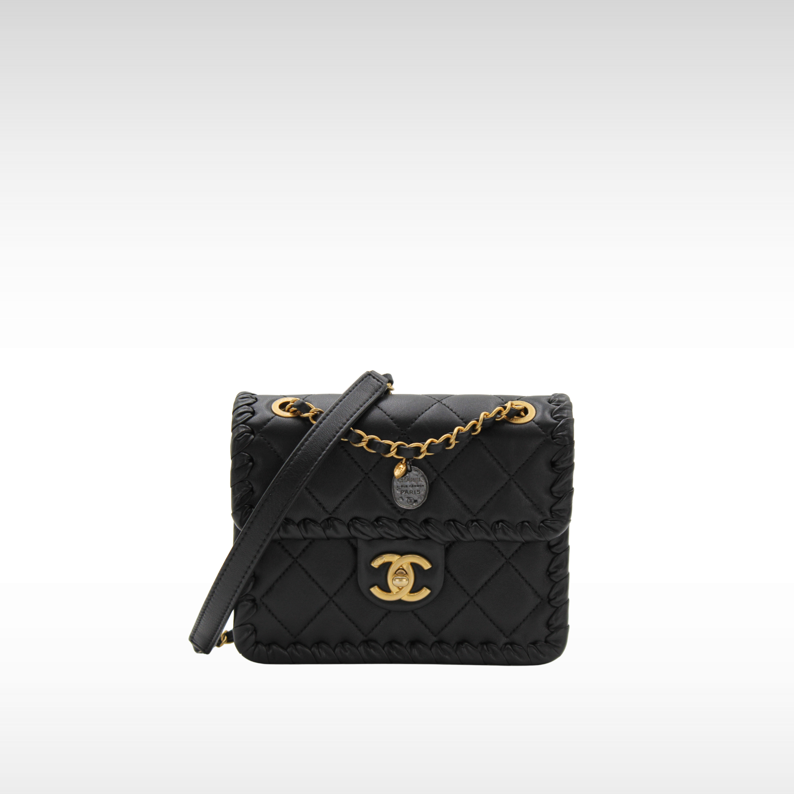 My Own Flame Lamb Black Shoulder Bag