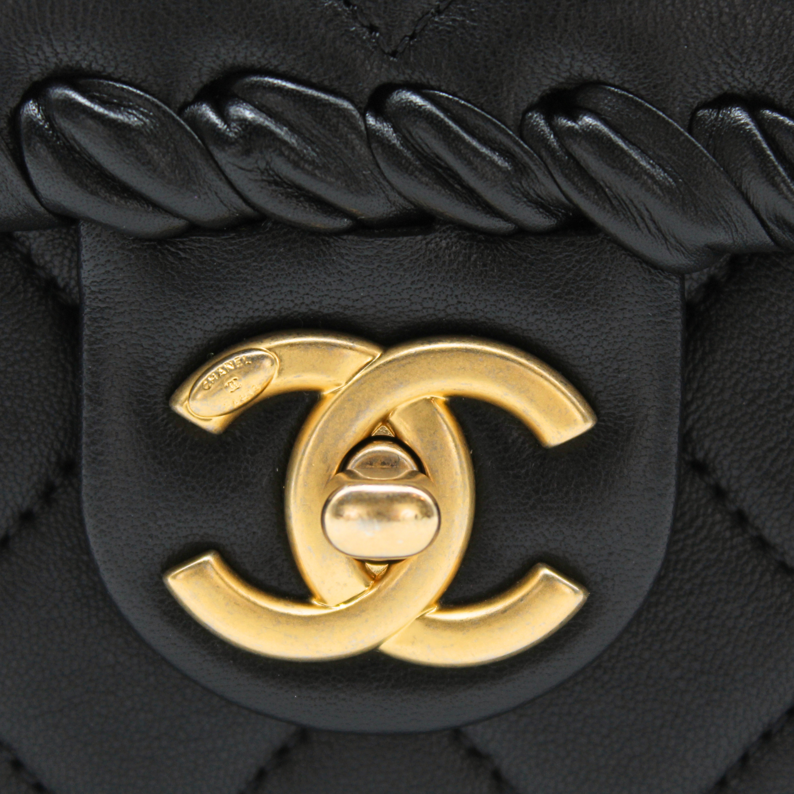 My Own Flame Lamb Black Shoulder Bag