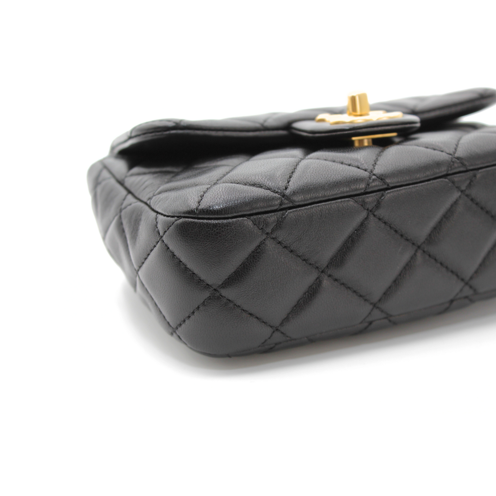 Coco De Toi Heart Mini Matelasse Lamb Shoulder Bag