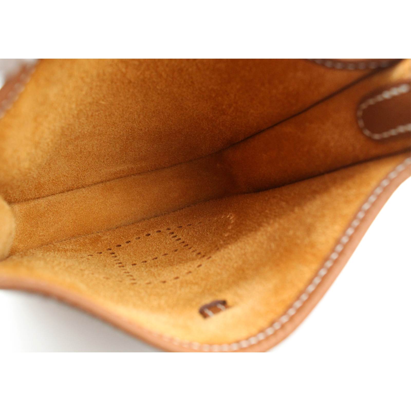 Evelyne Amazone 16 Taurillon Clemence Gold Crossbody Bag