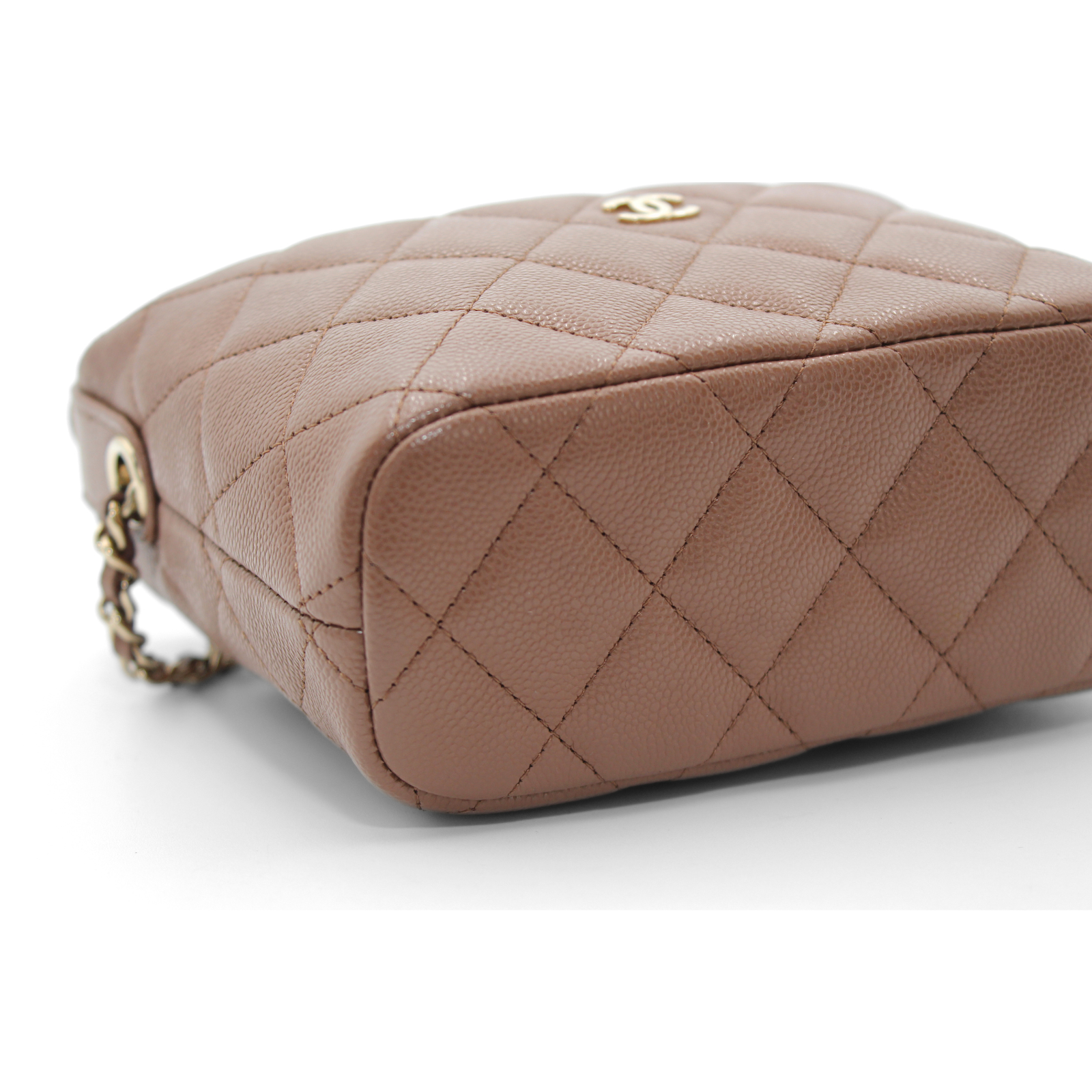Classic Clutch with Chain Caviar Brown Handbag