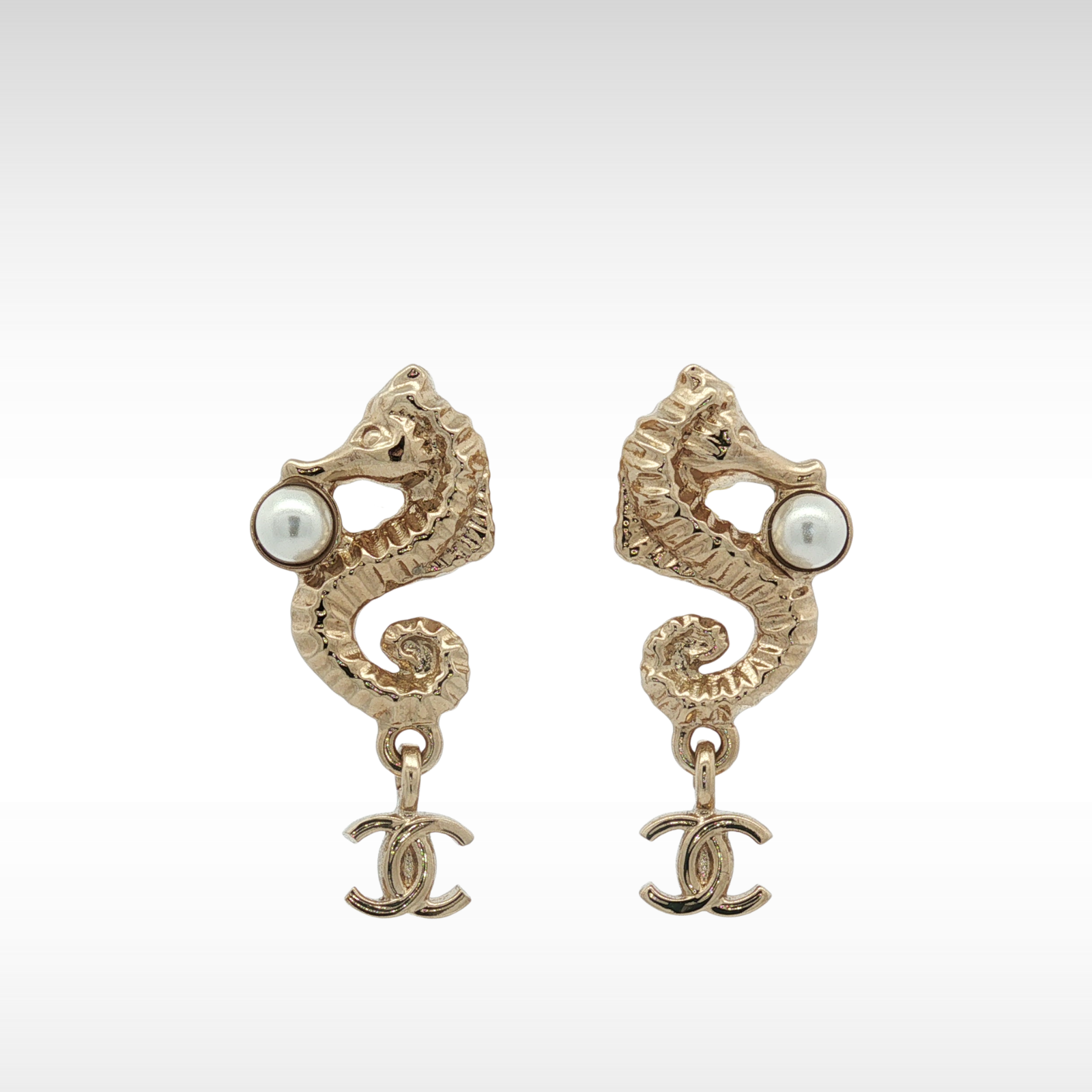 Metal Gold Earrings