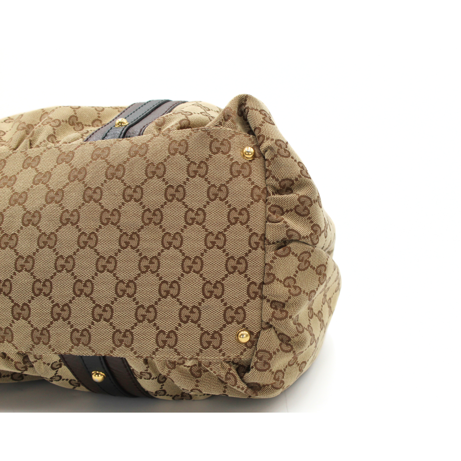 Interlocking GG-Canvas Canvas Shoulder Bag