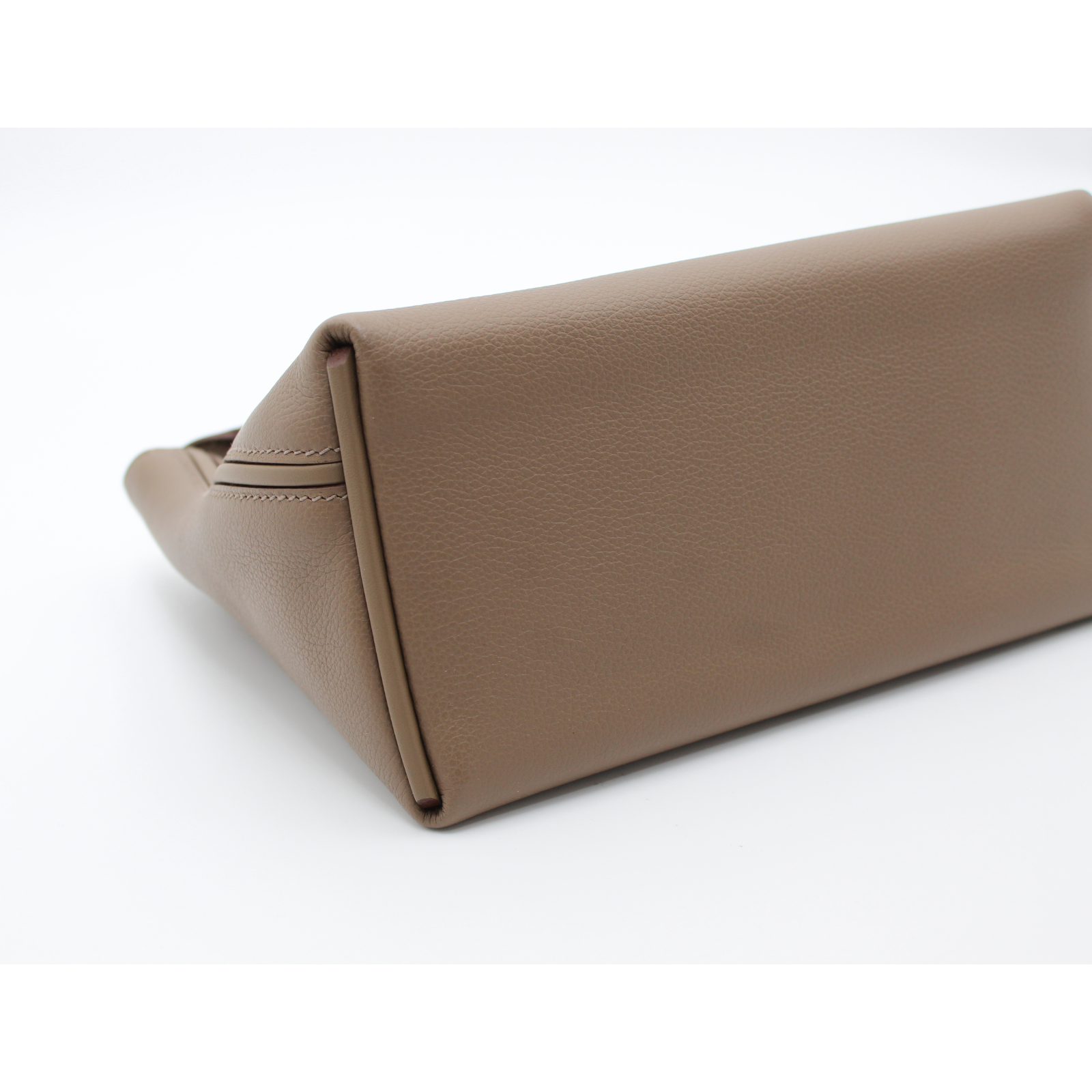 24/24 21 Evercolor Etoupe Handbag
