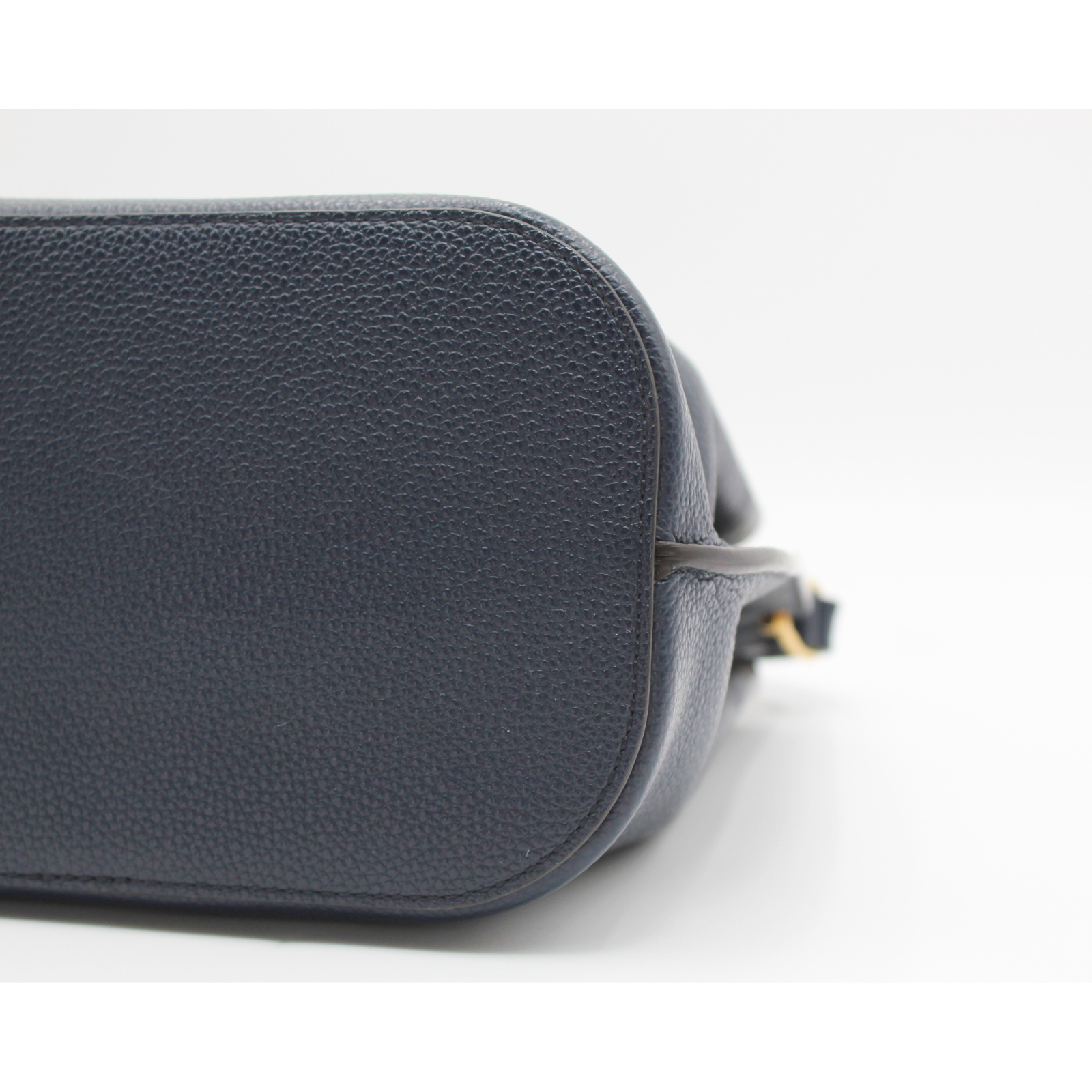 Islington Bucket Small Calf Handbag